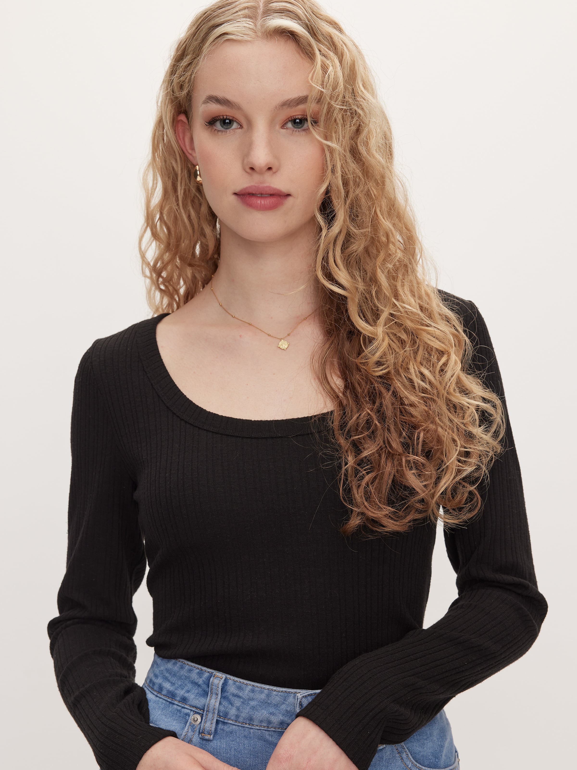 Scoop Neck Ribbed Long Sleeve