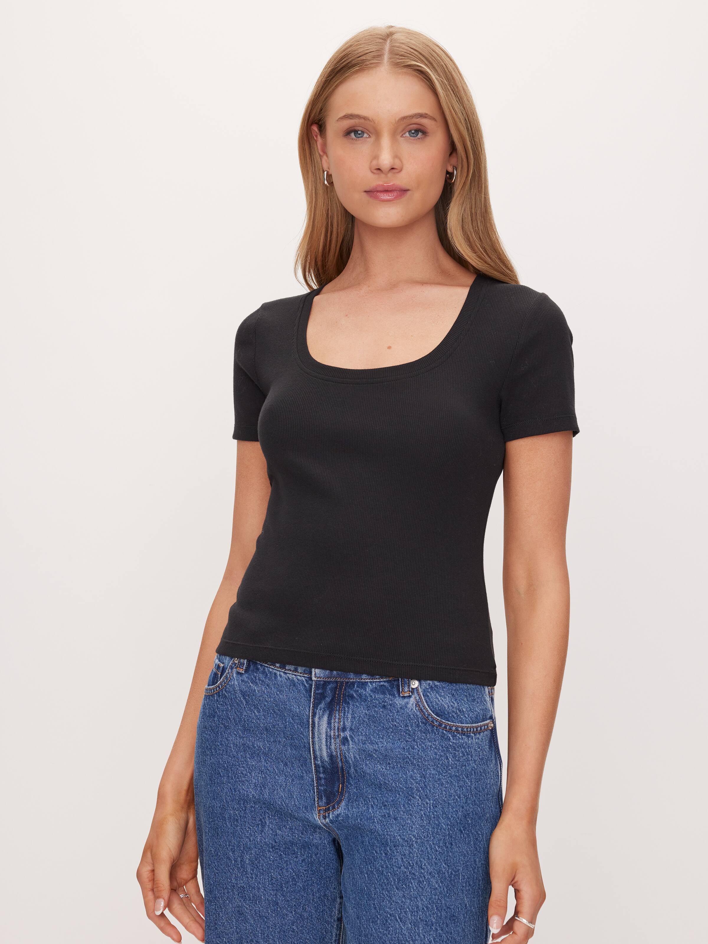 Rib Scoop Neck Tee