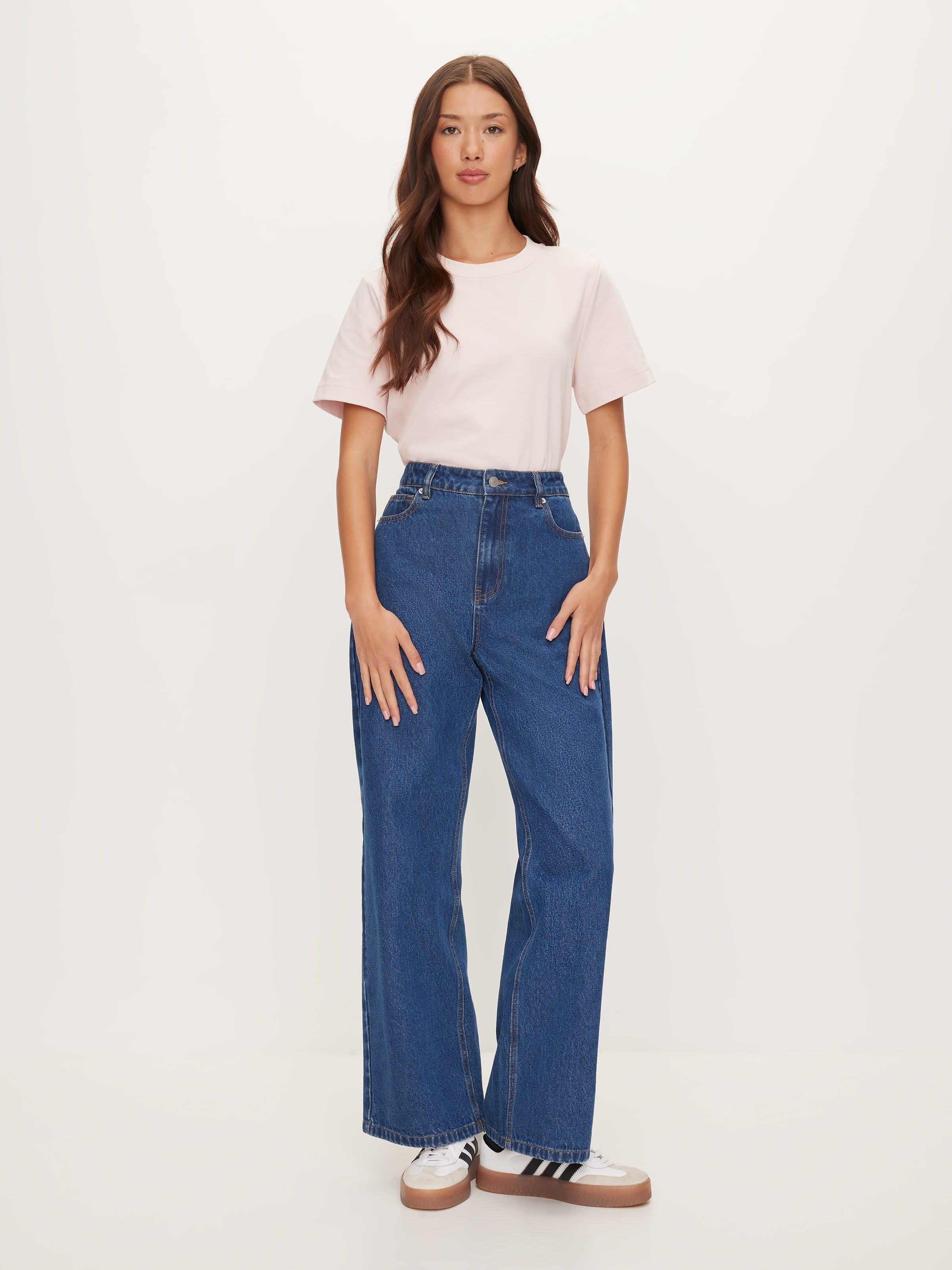Essential Tee
