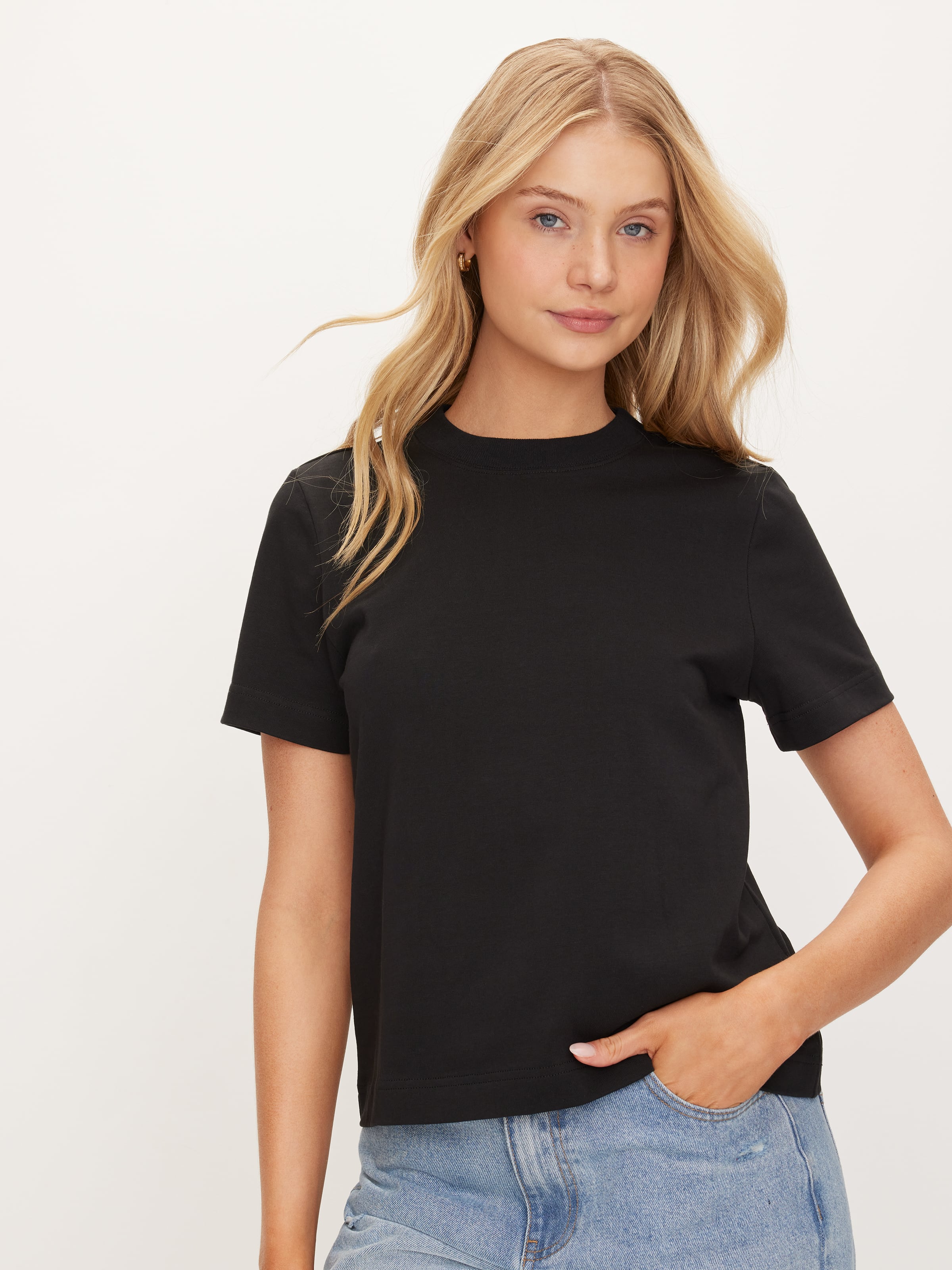 Essential Tee