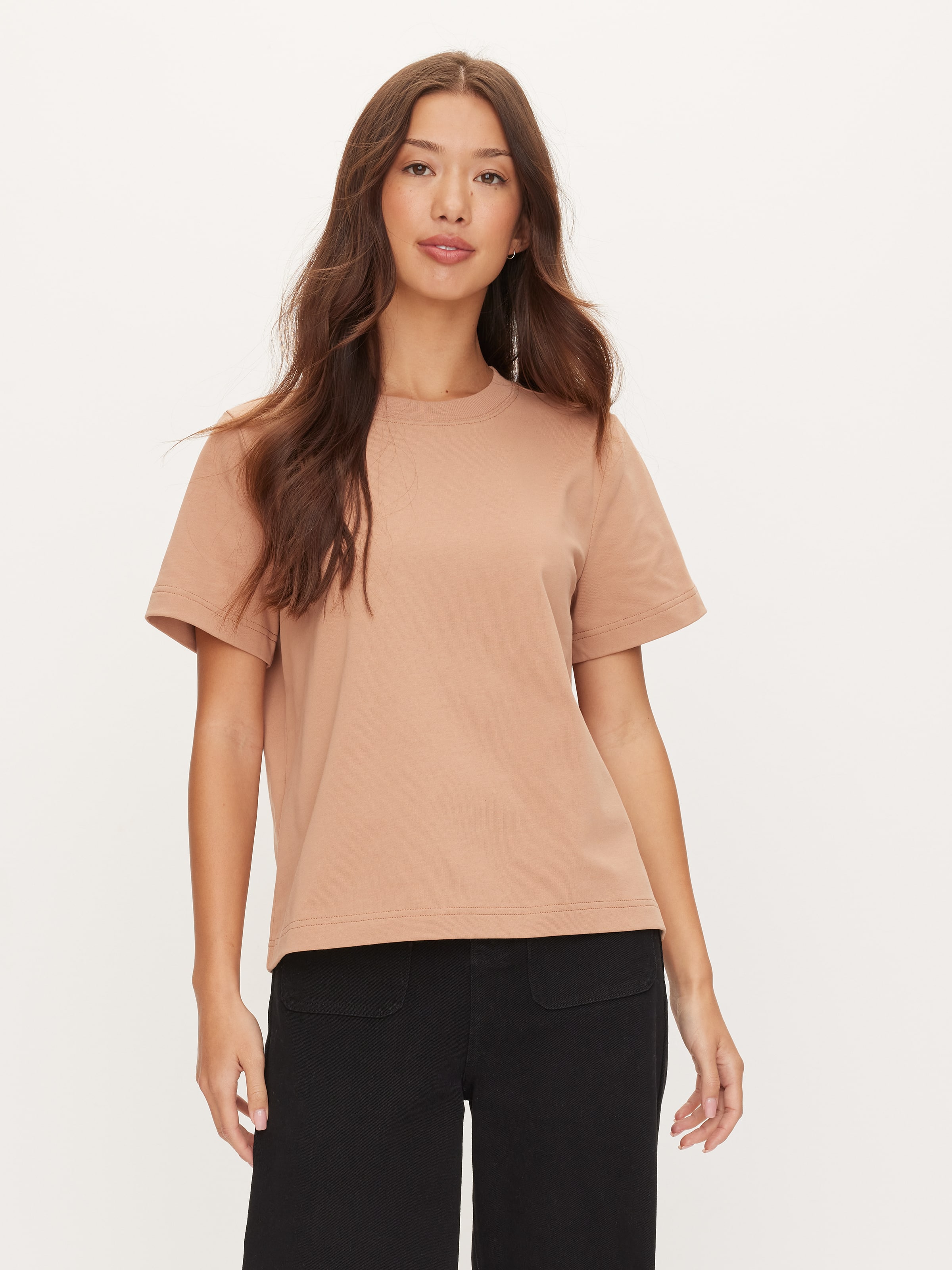 Essential Tee