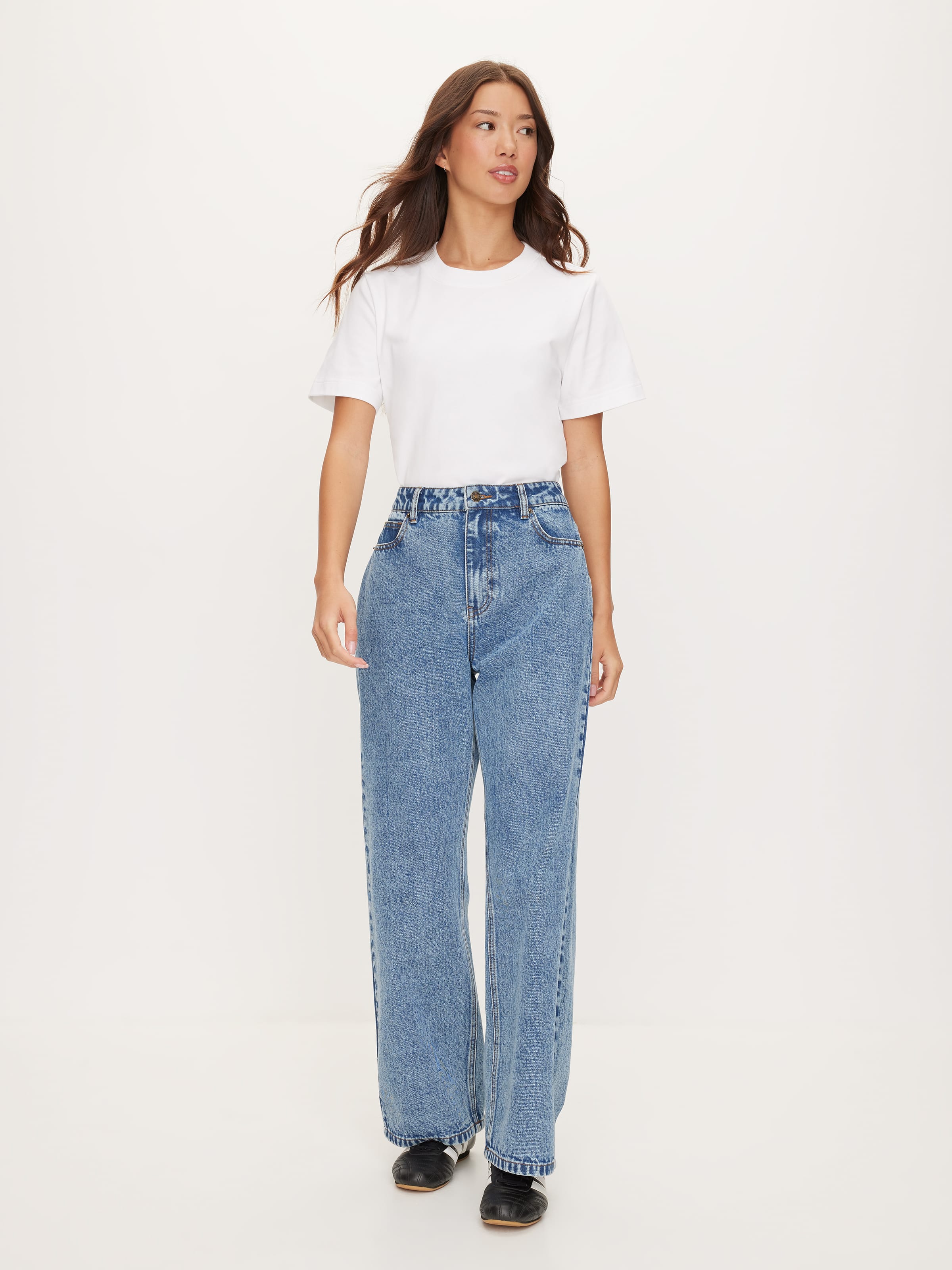 Essential Tee