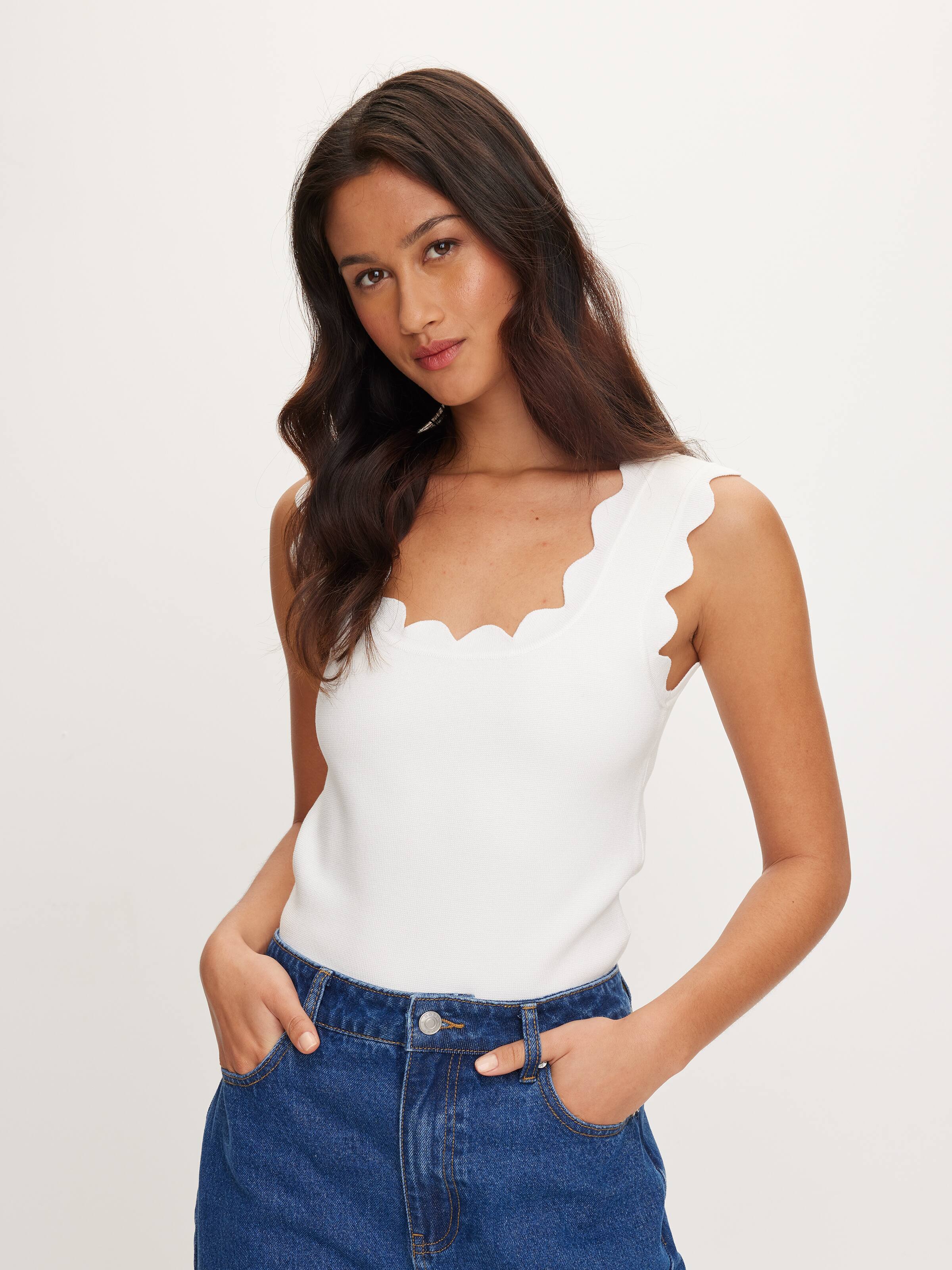 Scallop Edge Milano Tank