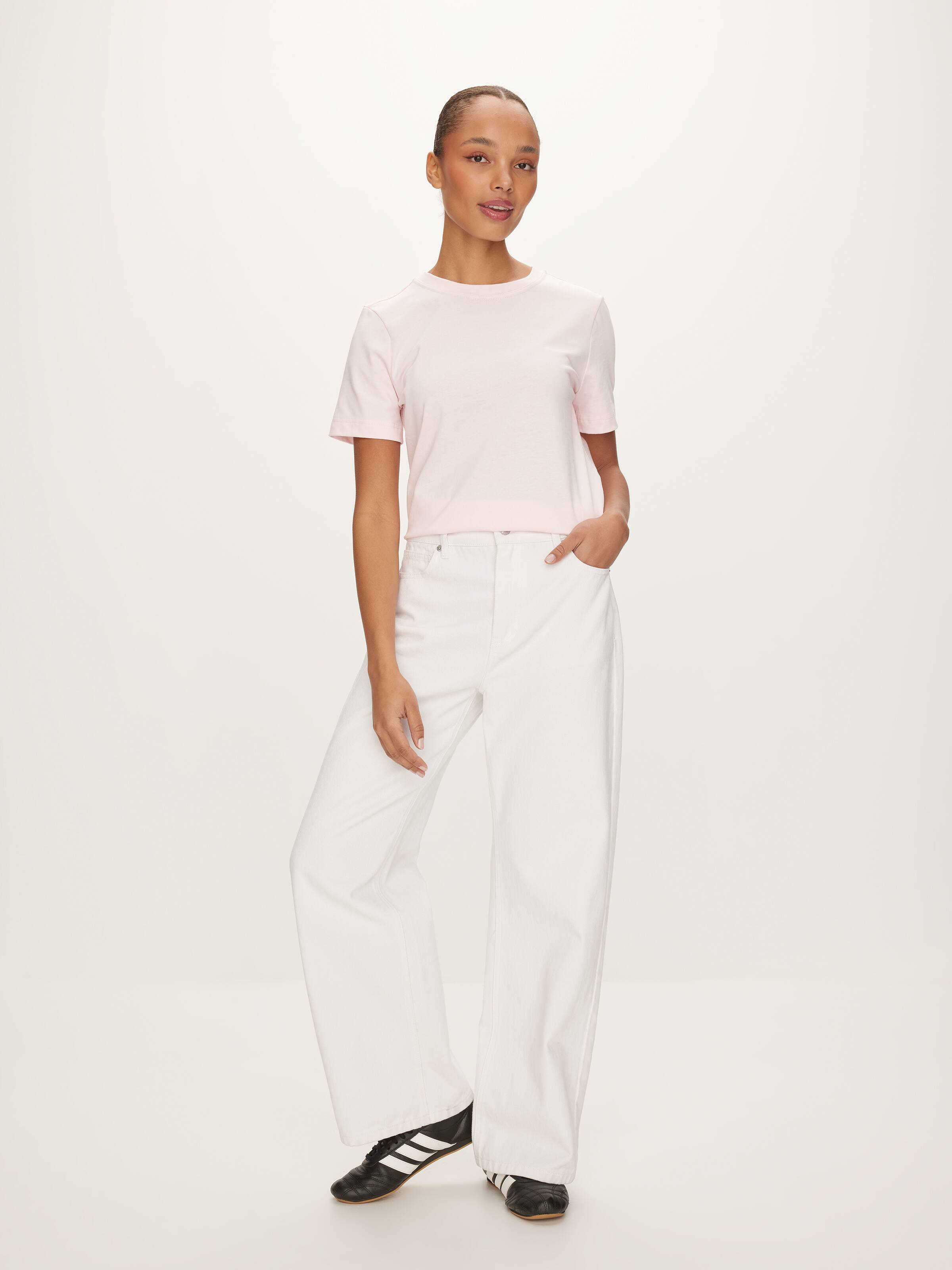 Relaxed Everyday Tee