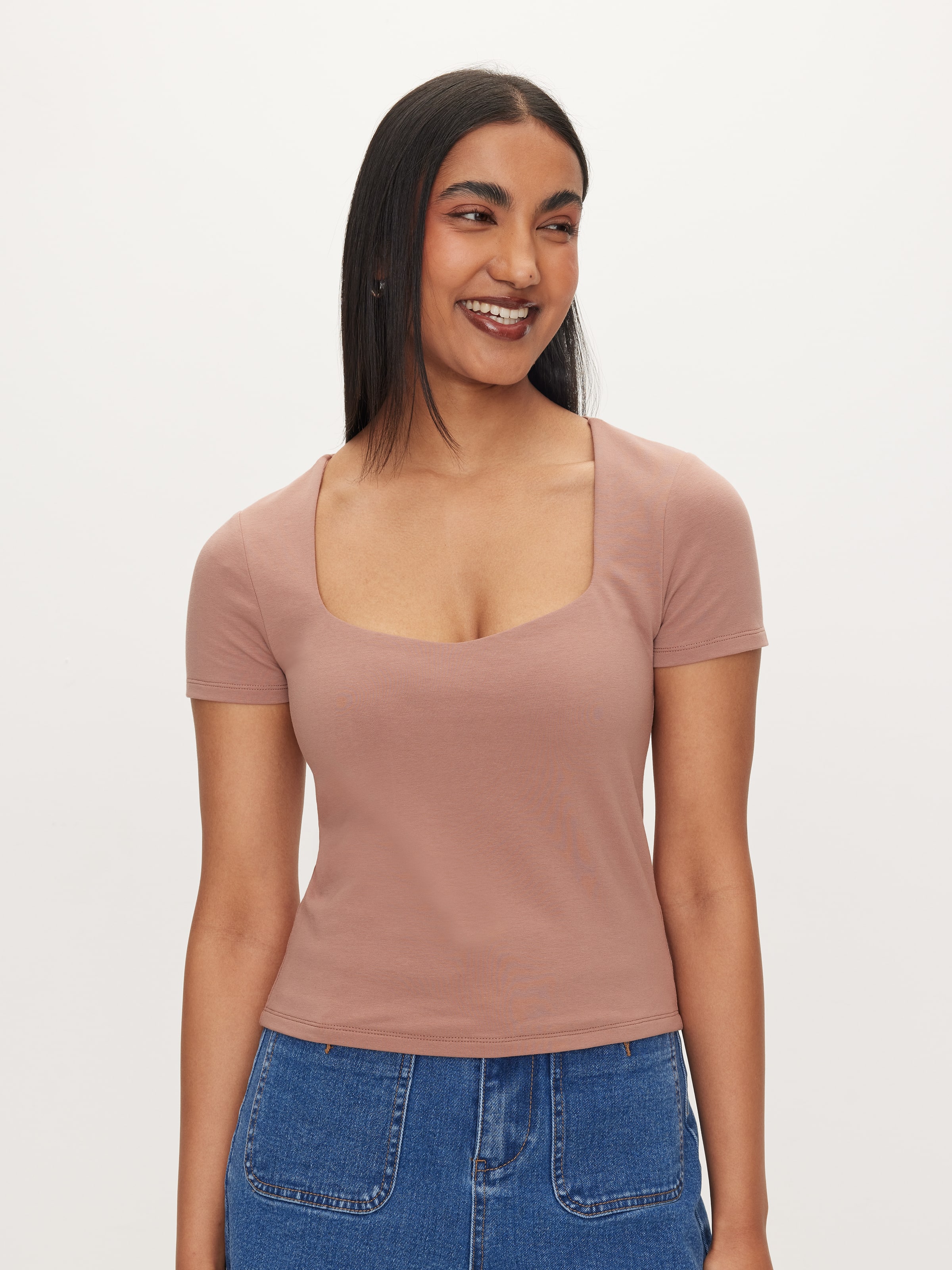 Square V-Neck Short Sleeve Tee