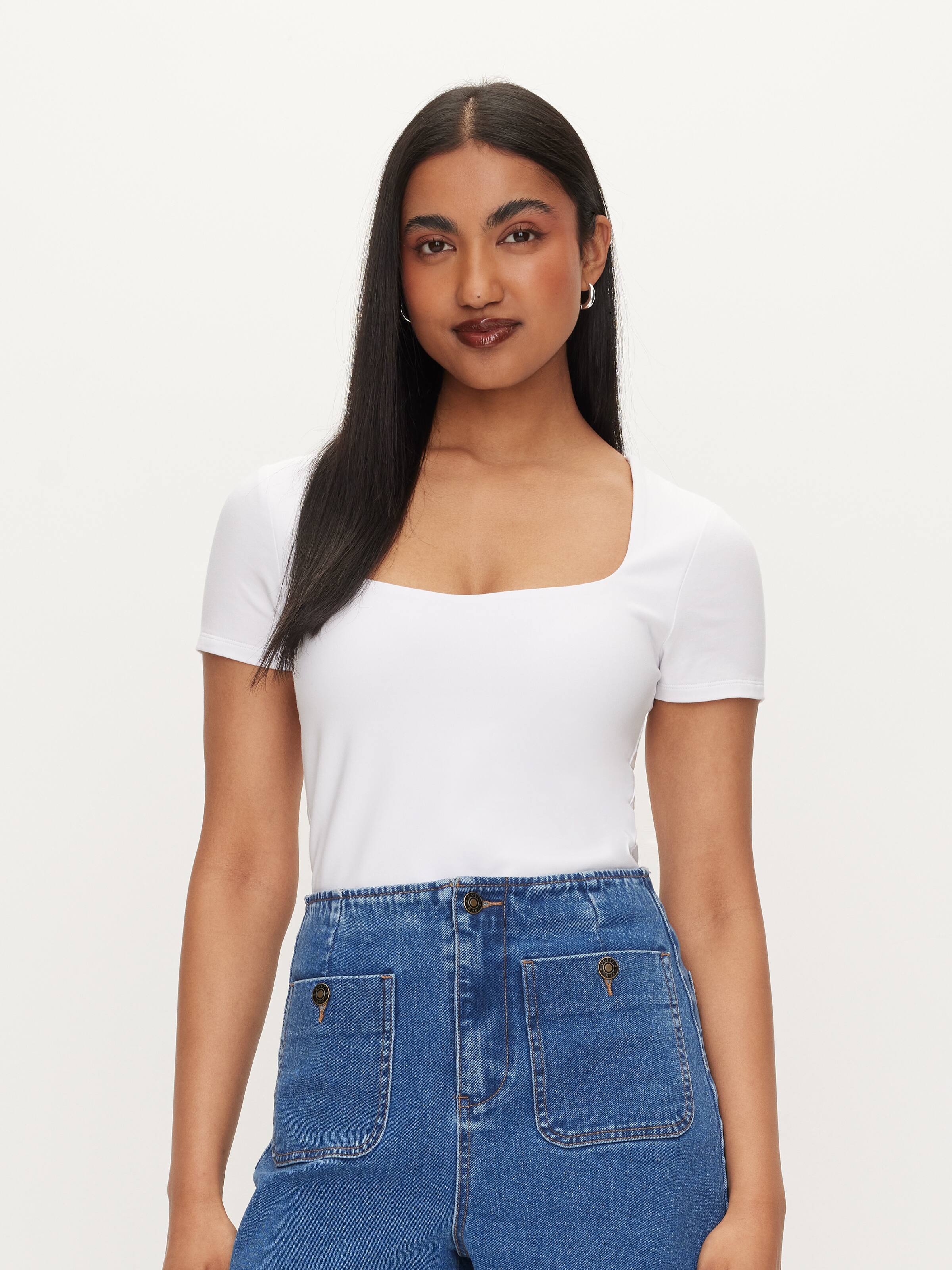 Square V-Neck Short Sleeve Tee