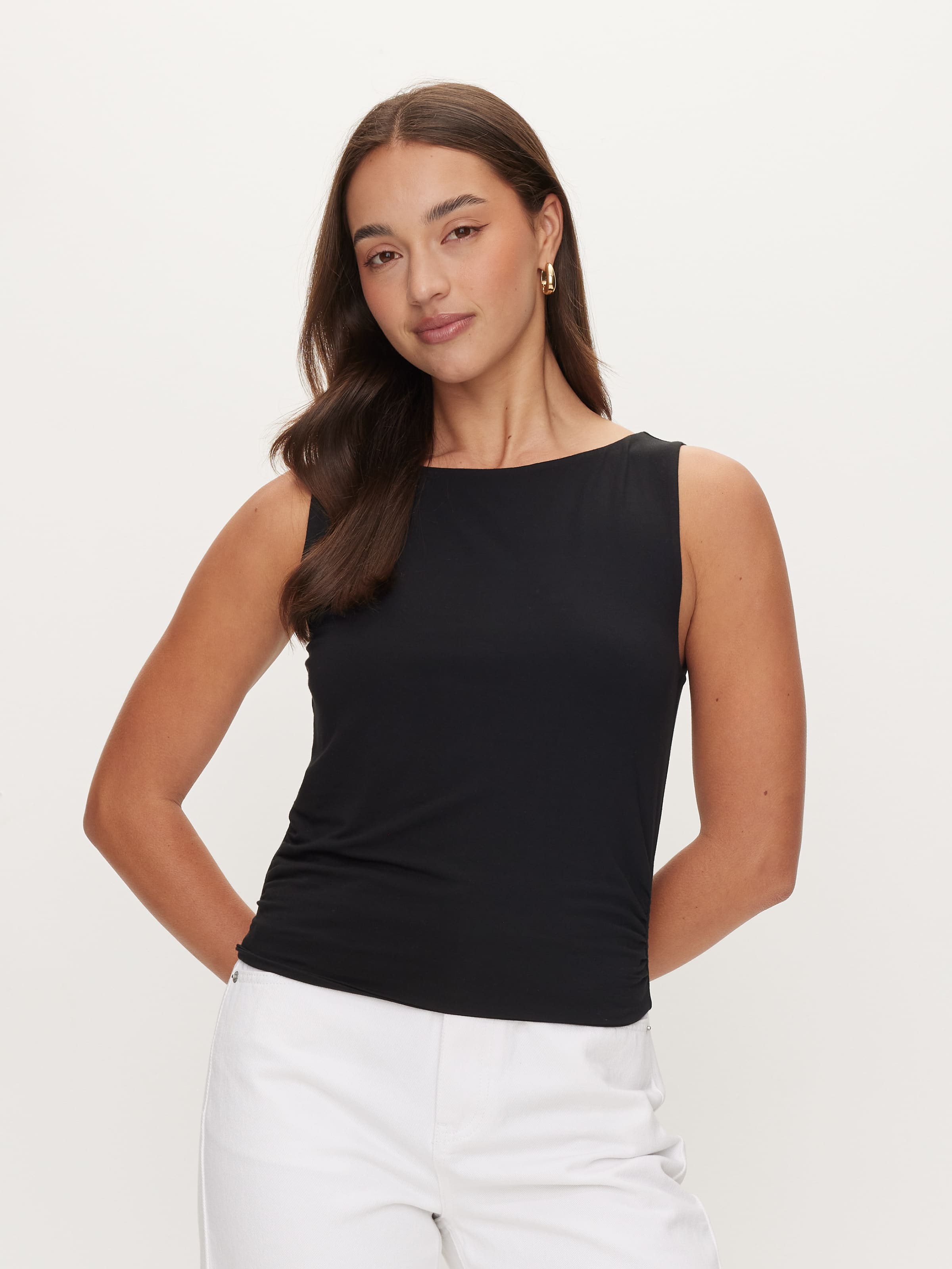 Sleevless Rouched Top