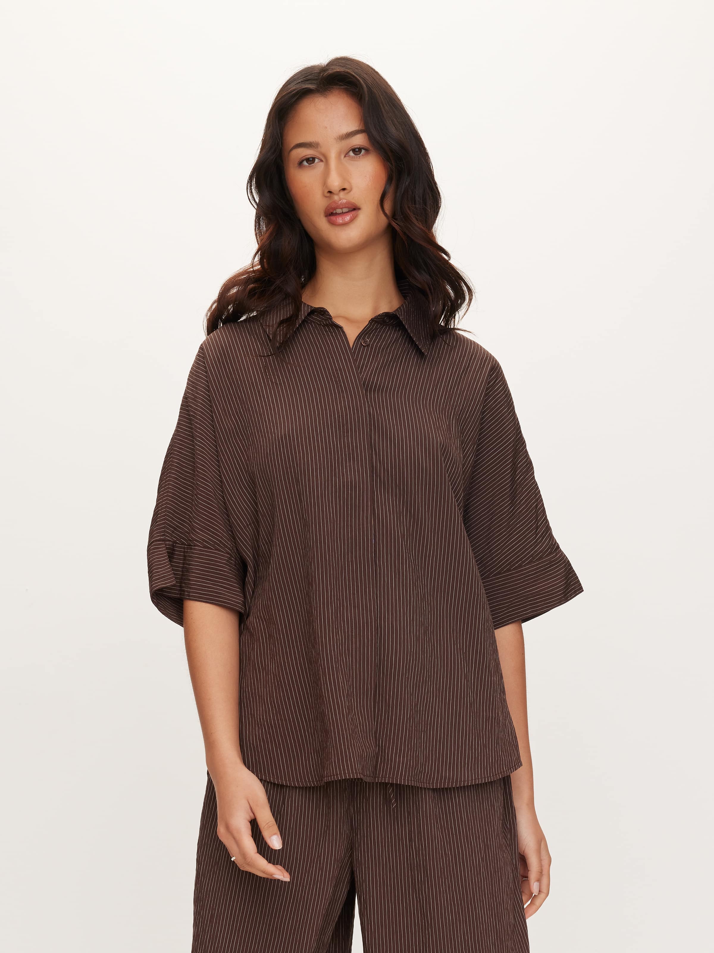 Lily Crinkle Short Sleeve Shirt