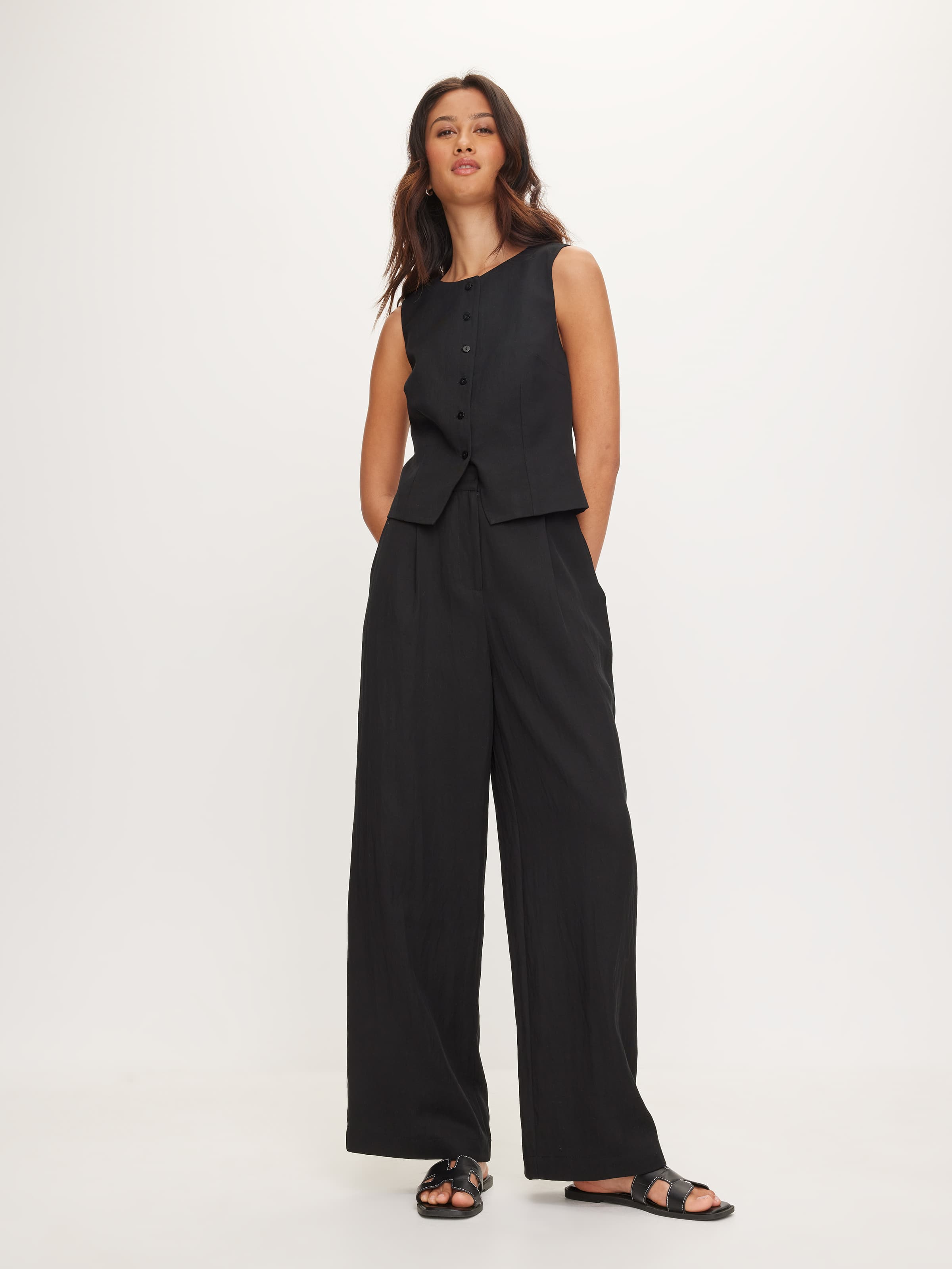 Cheska Vest