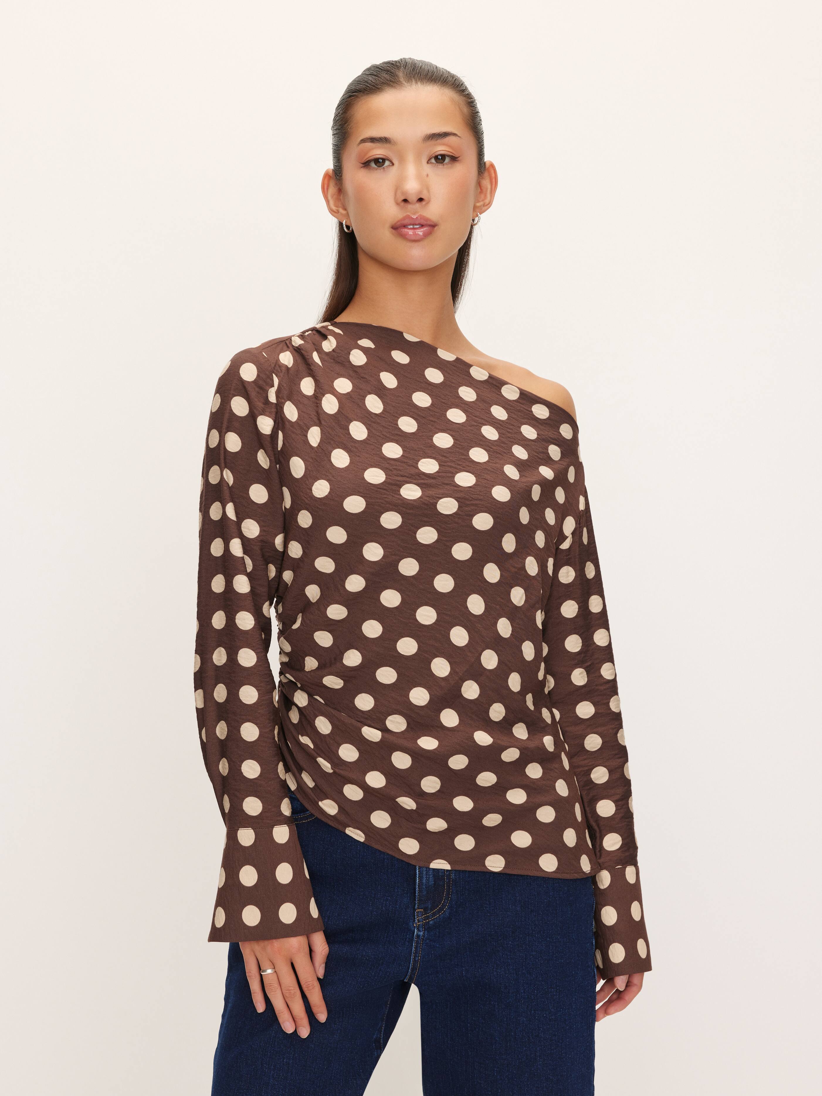Anna Off Shoulder Top