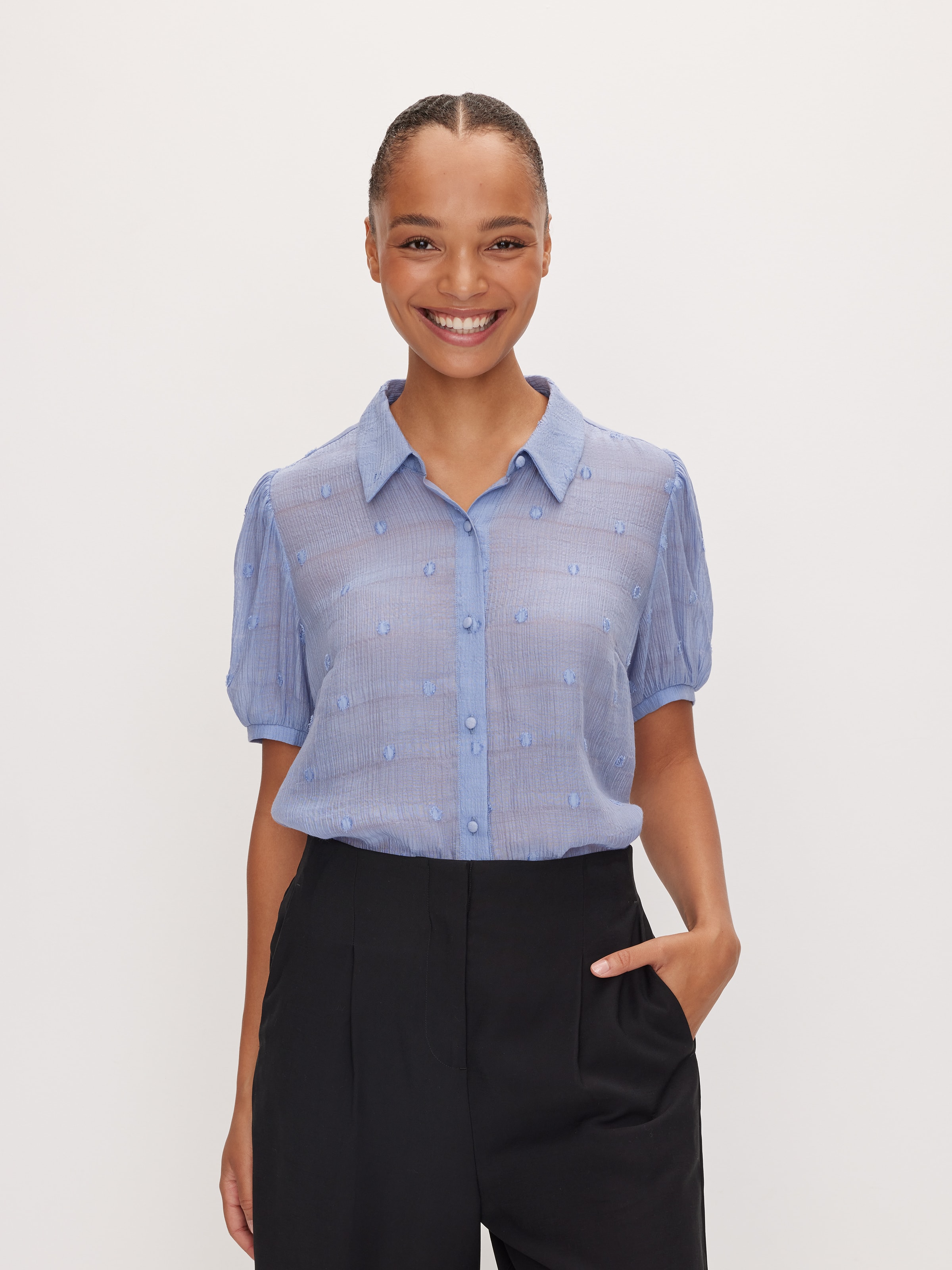 Cora Dobby Short Sleeve Shirt