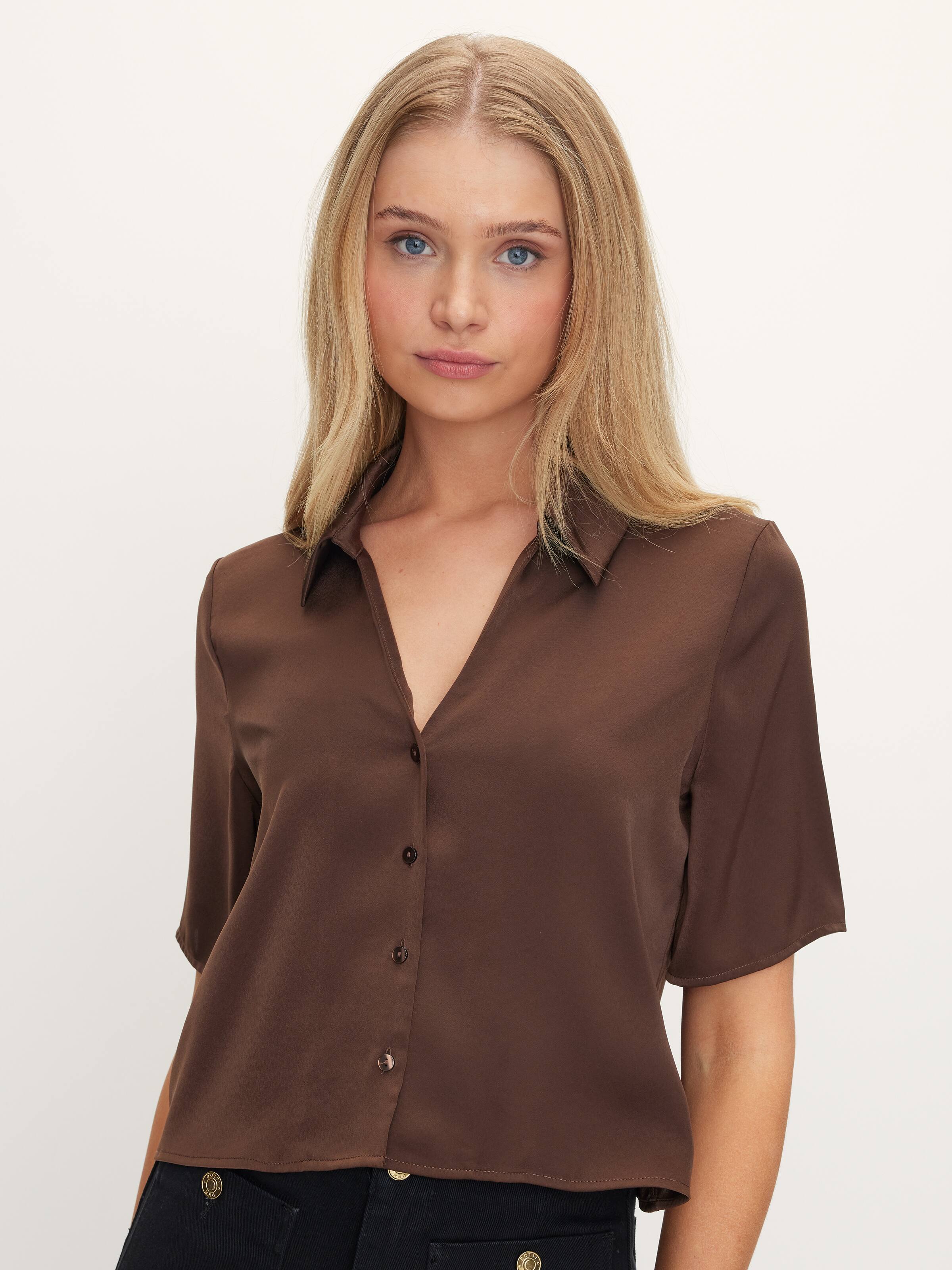 Aisha Satin Short Sleeve Shirt