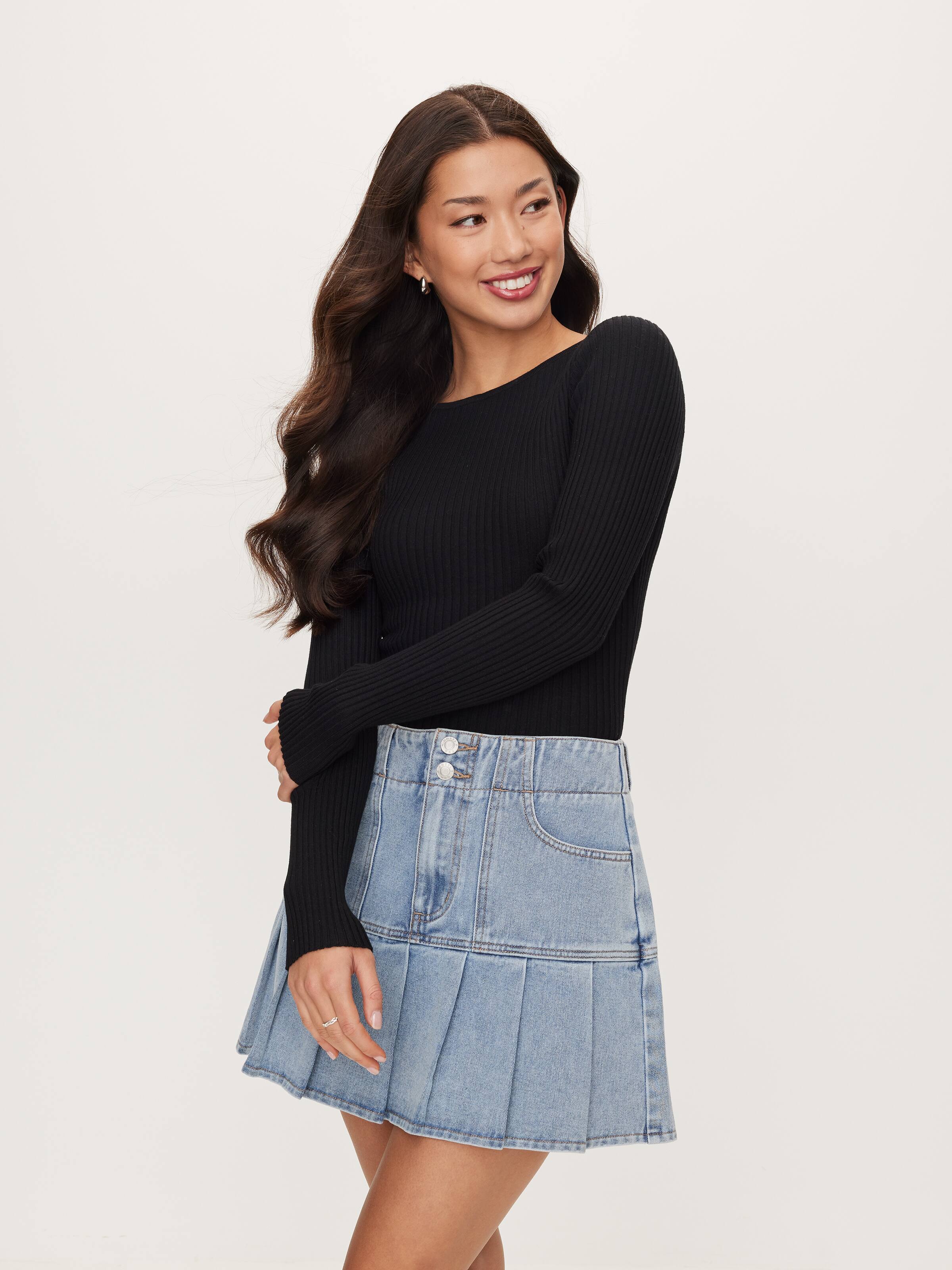 Boatneck Long Sleeve Knit