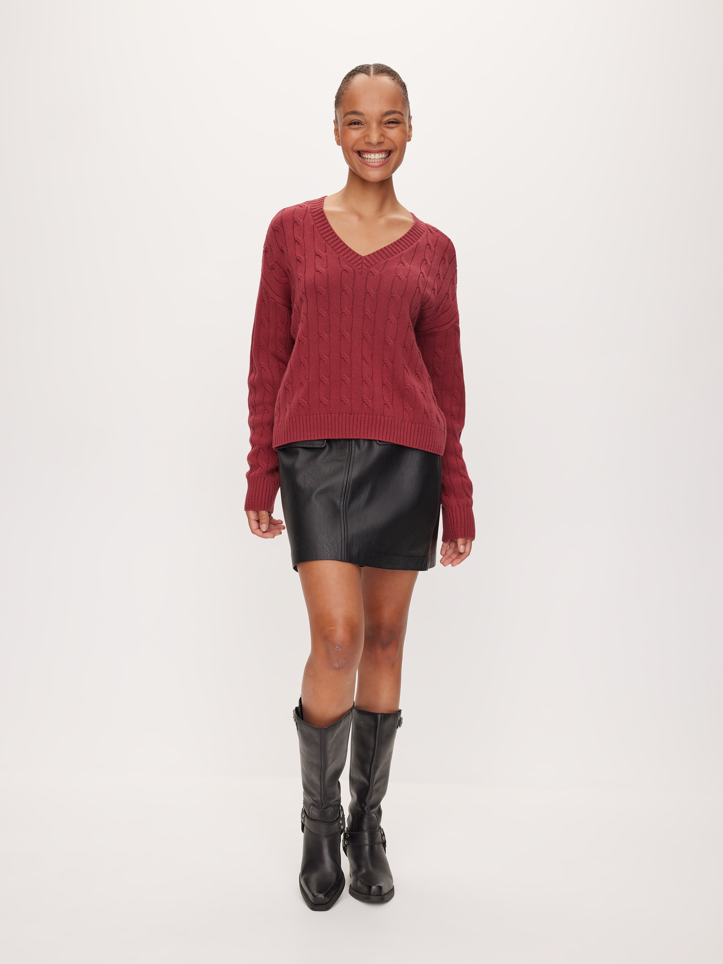 Kimmy Cable V-Neck Knit