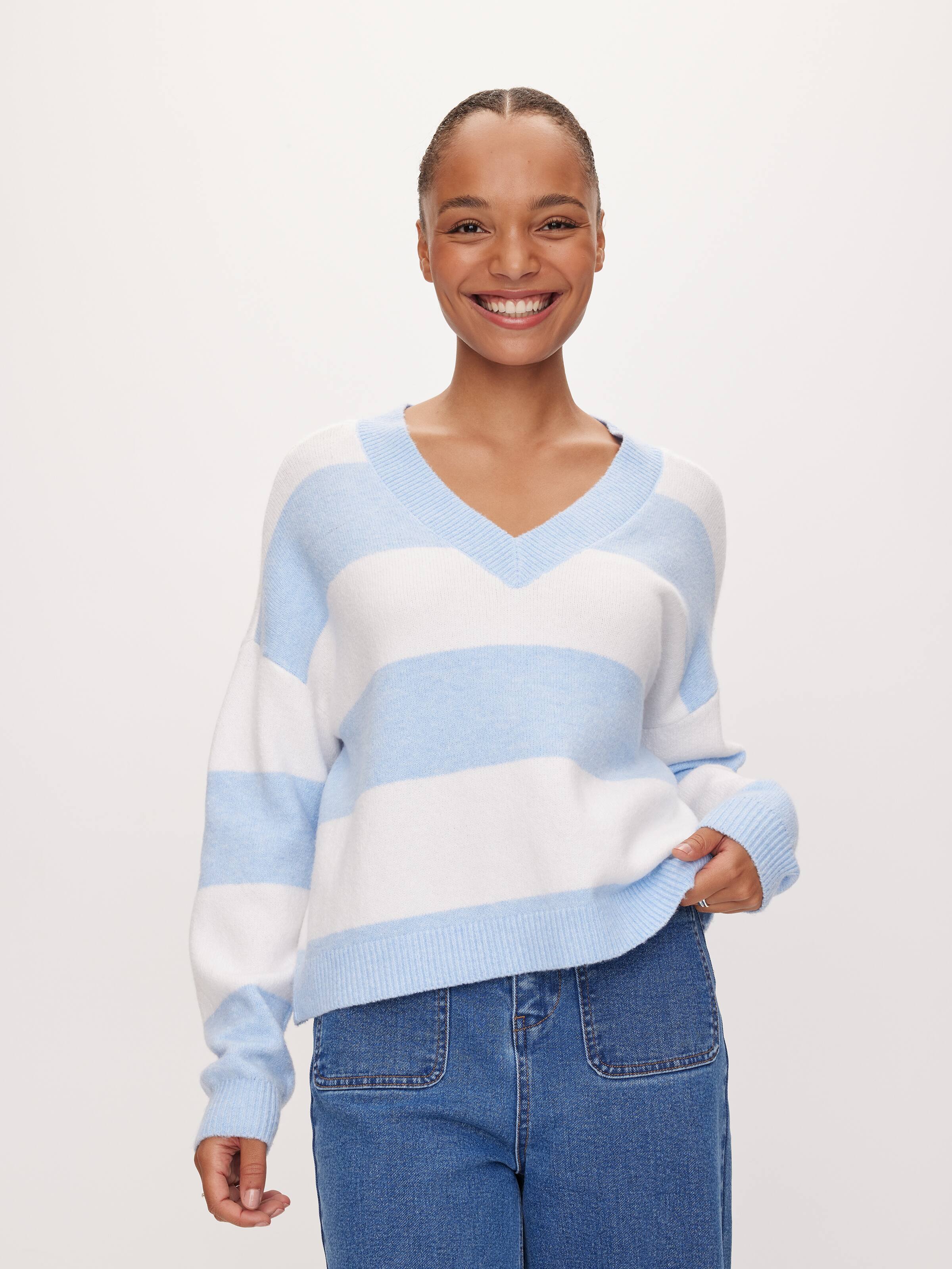 Molly Soft V-Neck Knit
