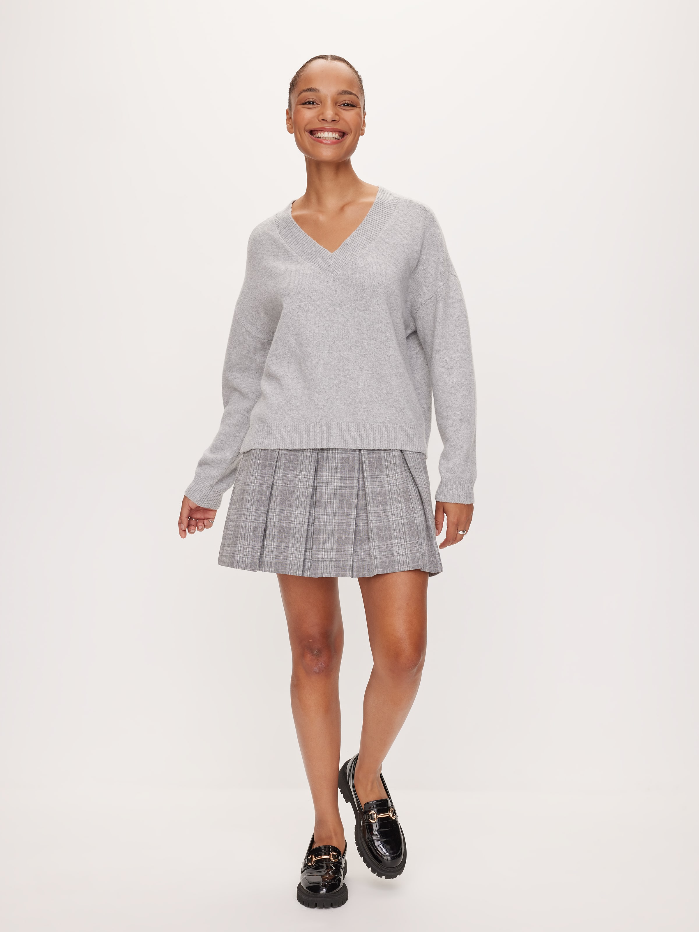 Molly Soft V-Neck Knit