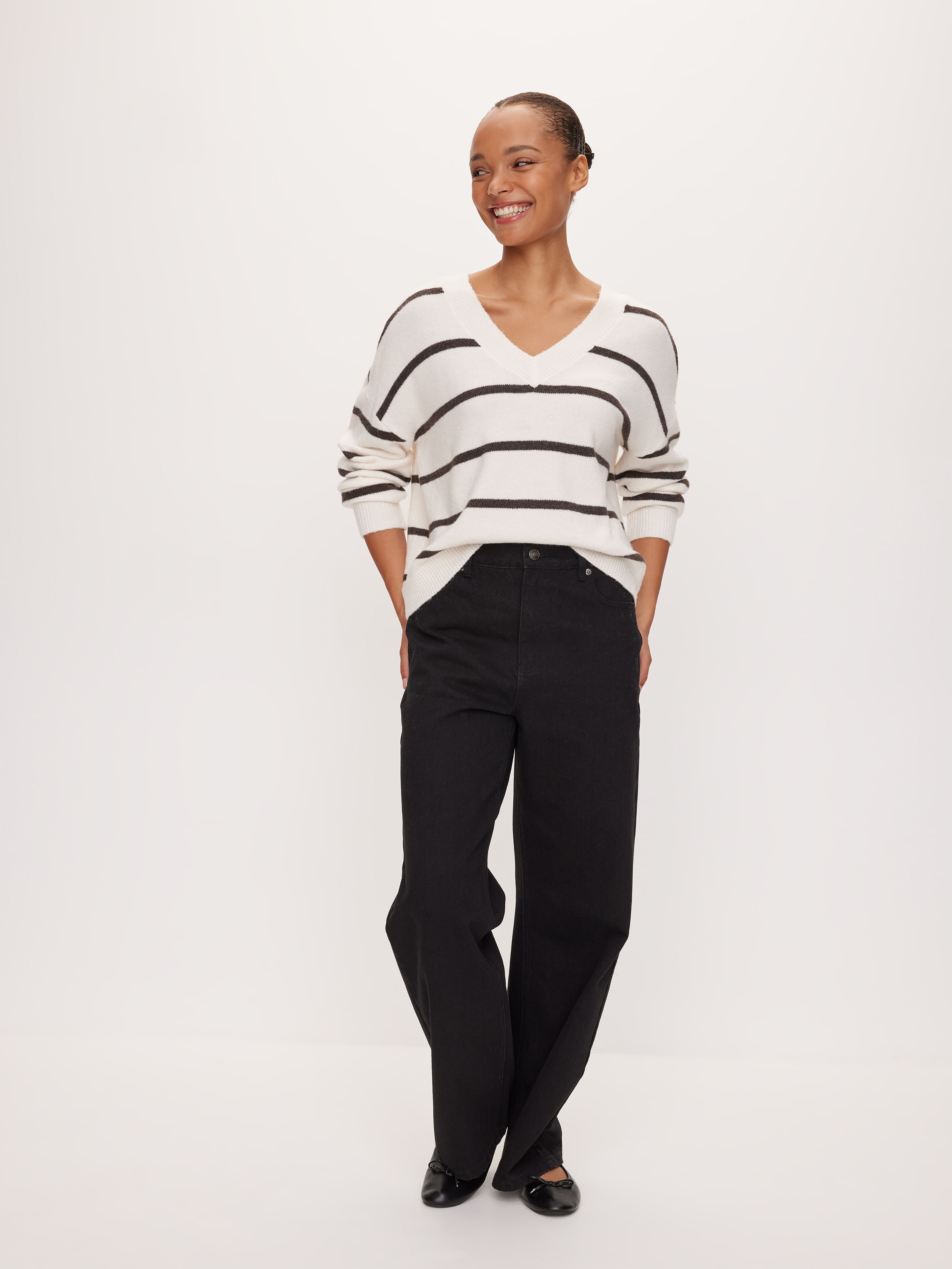 Molly Soft V-Neck Knit
