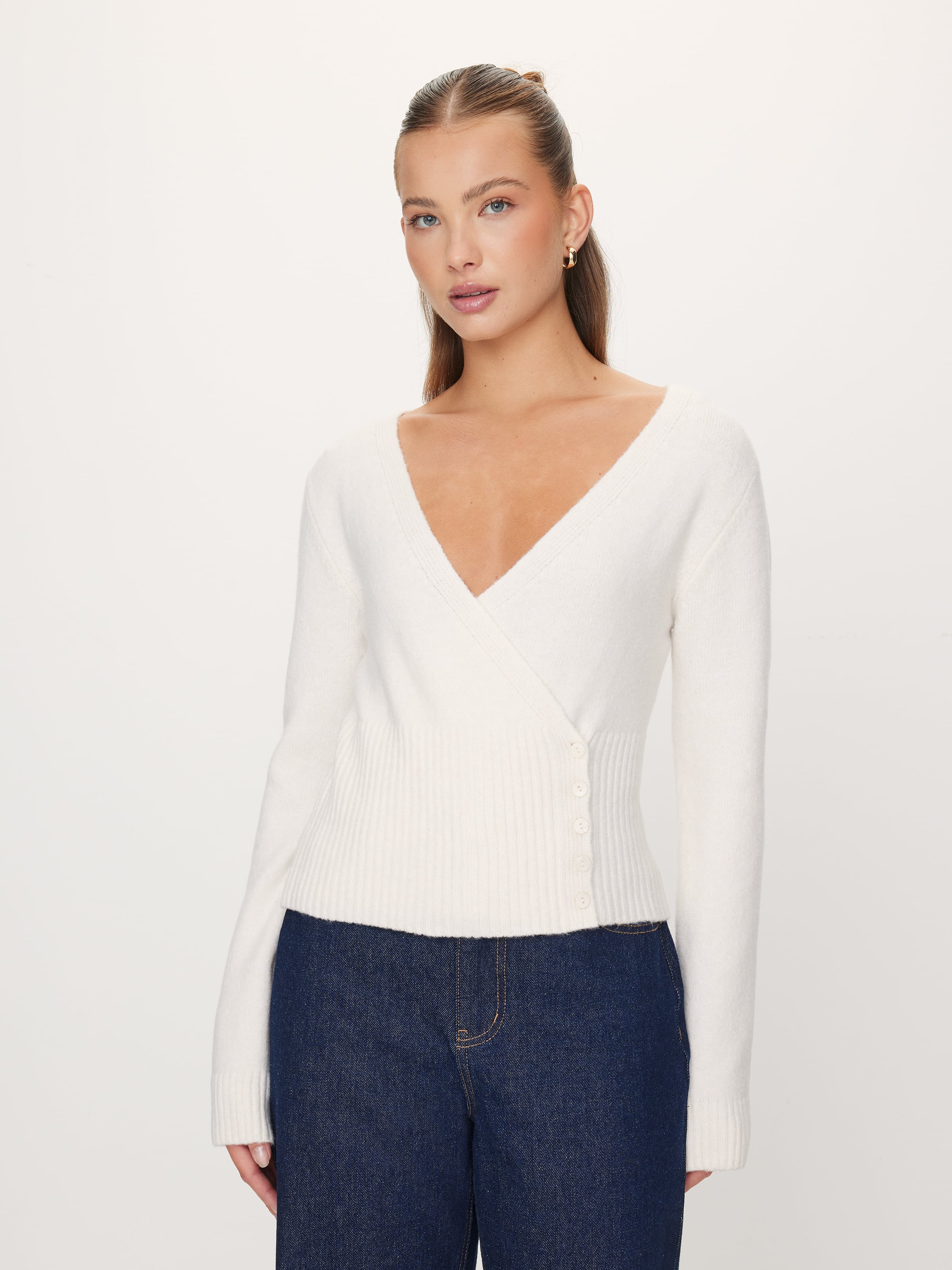 Daisy Wrap Long Sleeve Knit