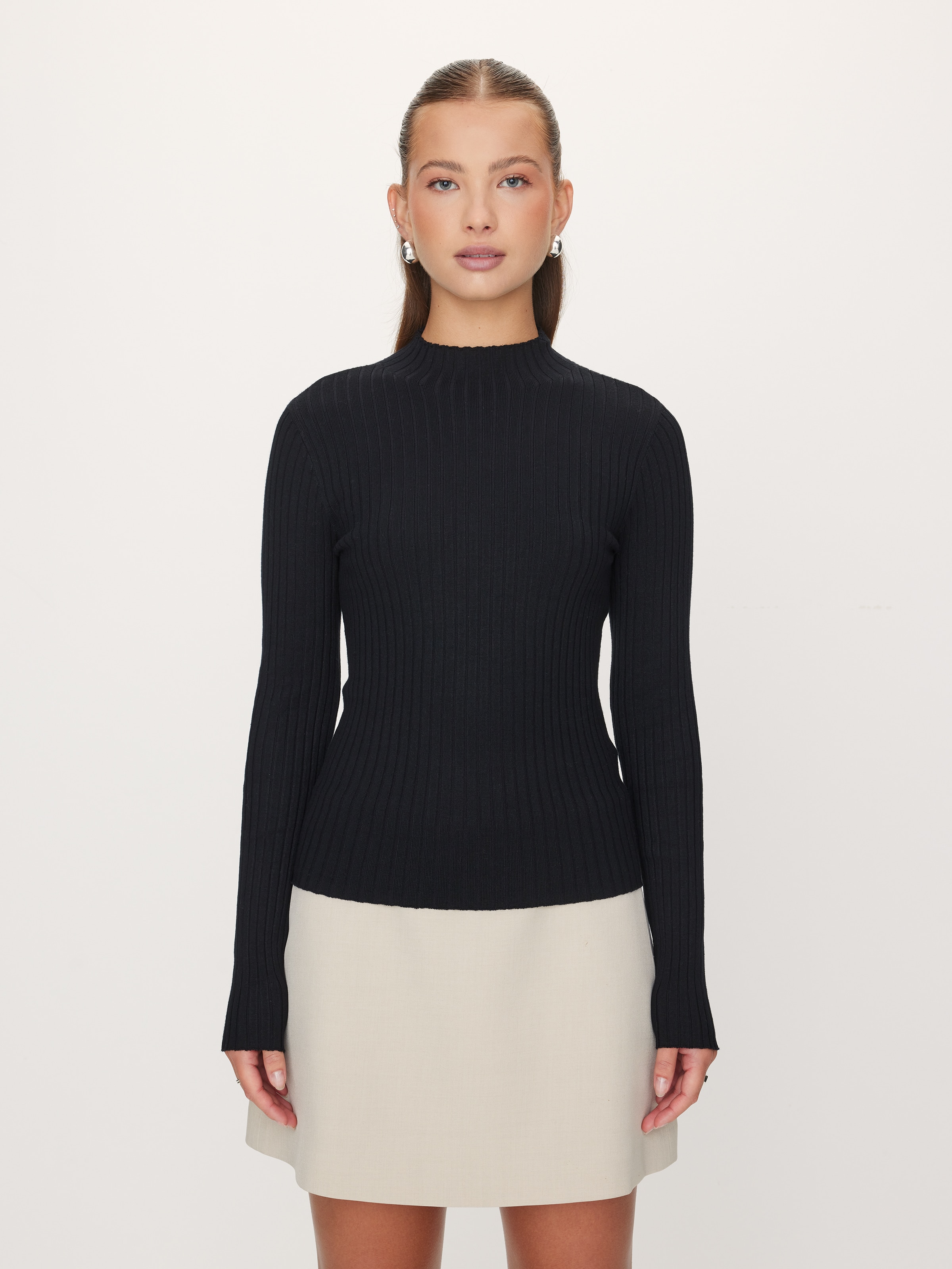 Serena Mock Neck