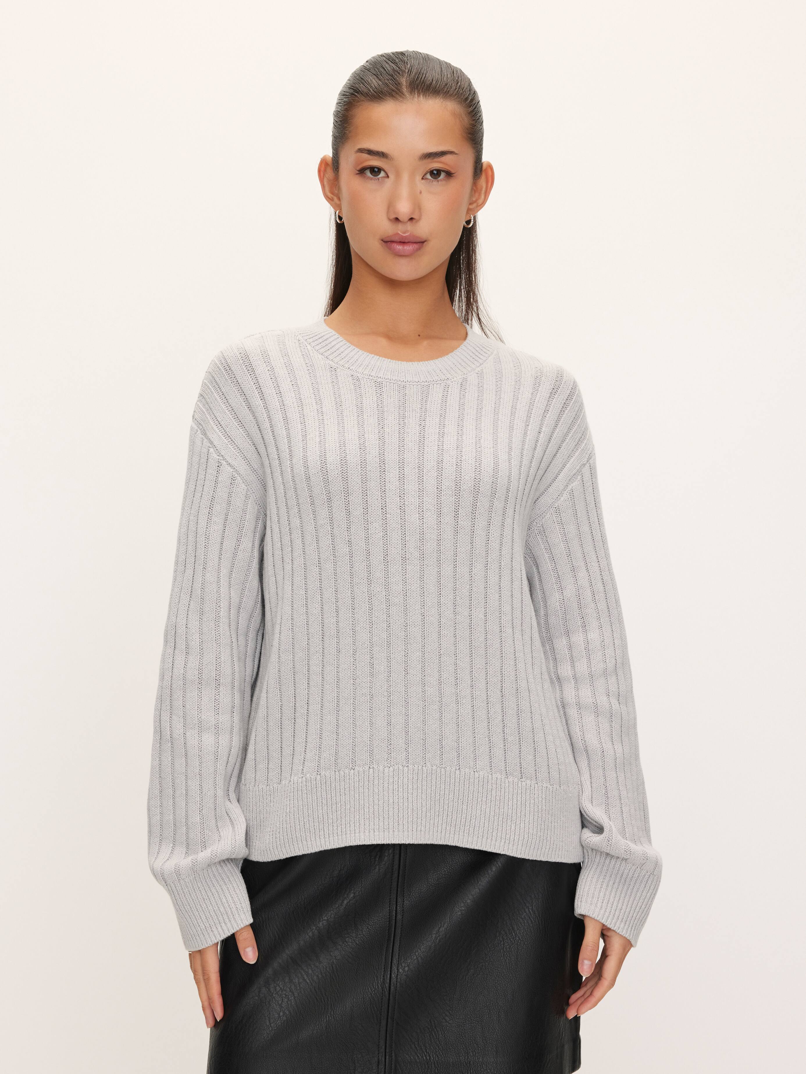 Elise Boxy Pullover Long Sleeve Knit
