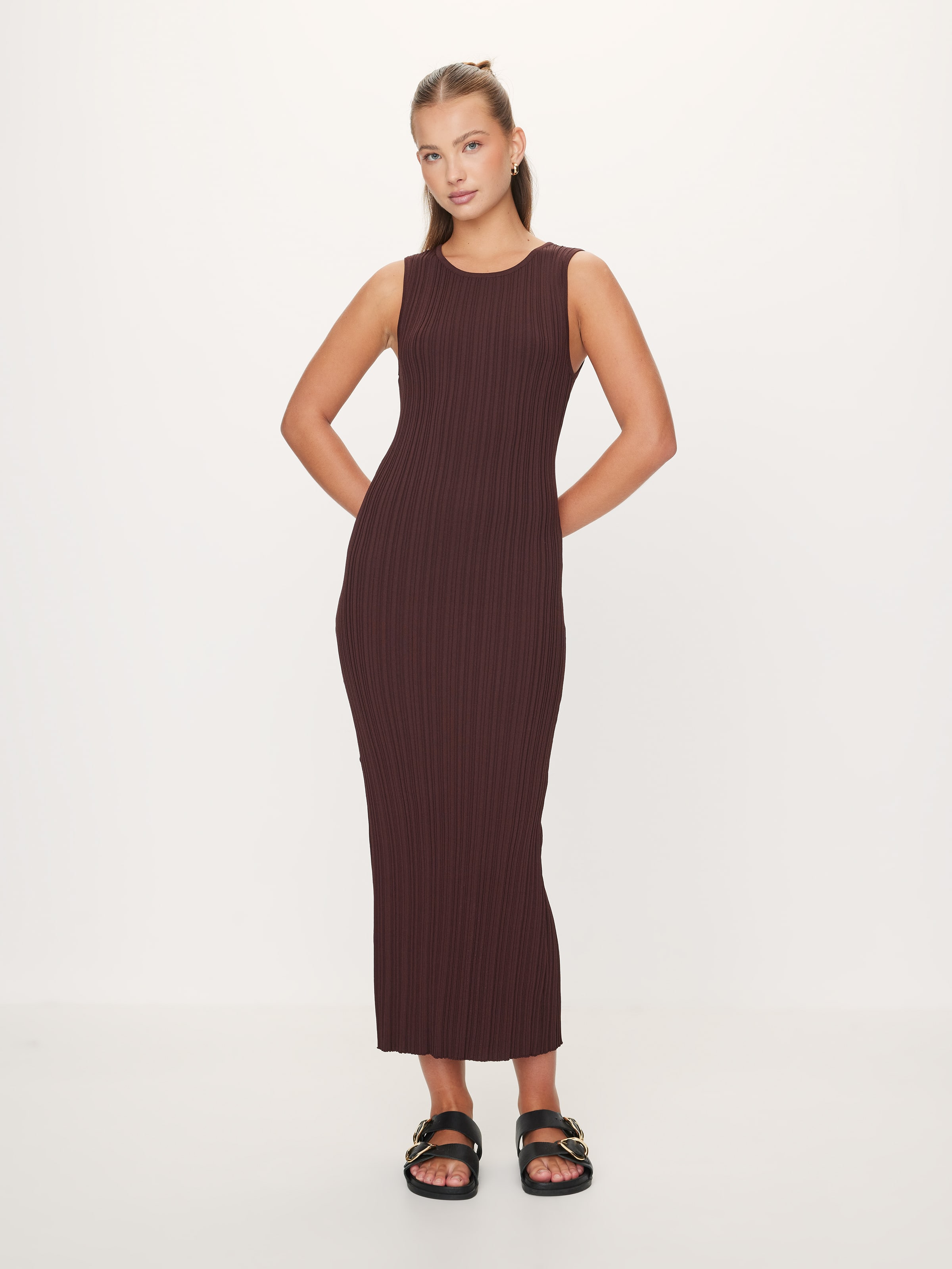 Lucinda Sleveless Knit Midi