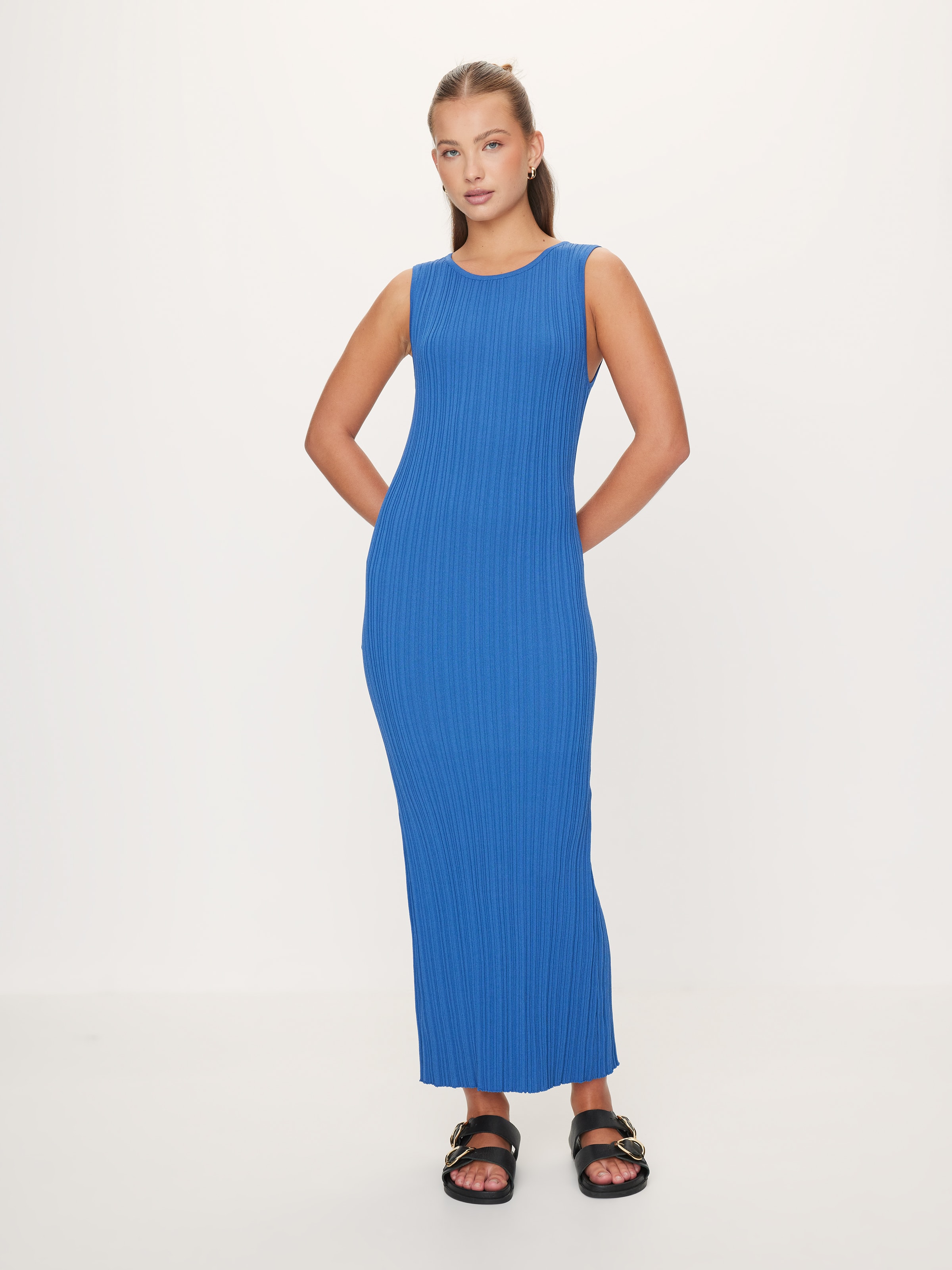 Lucinda Sleveless Knit Midi