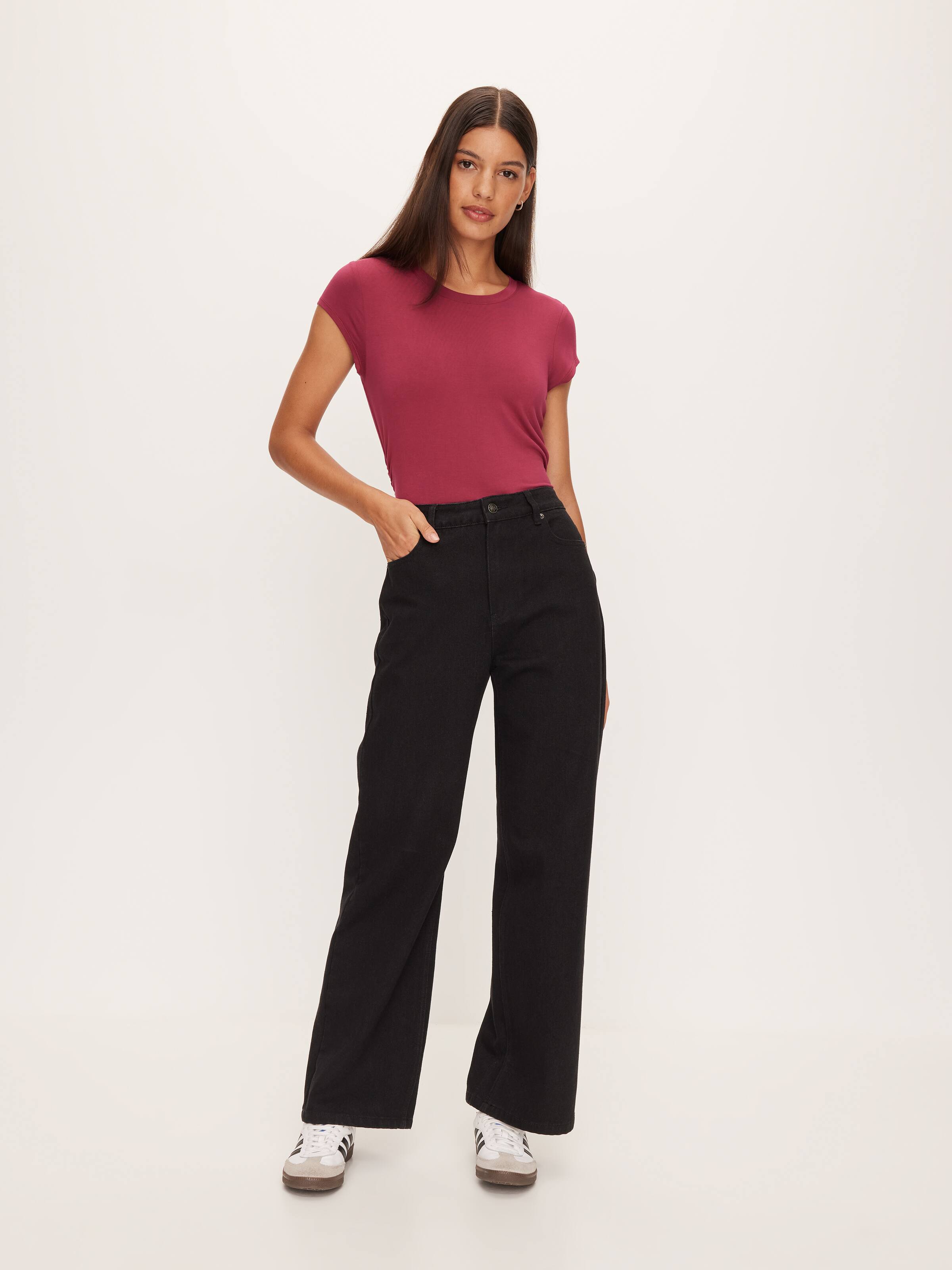 Rae Wide Leg Jean