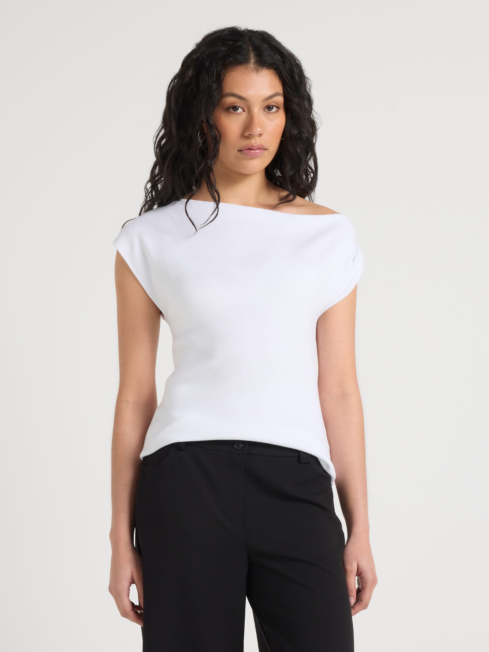 Charlotte Rib Assymmetric Top