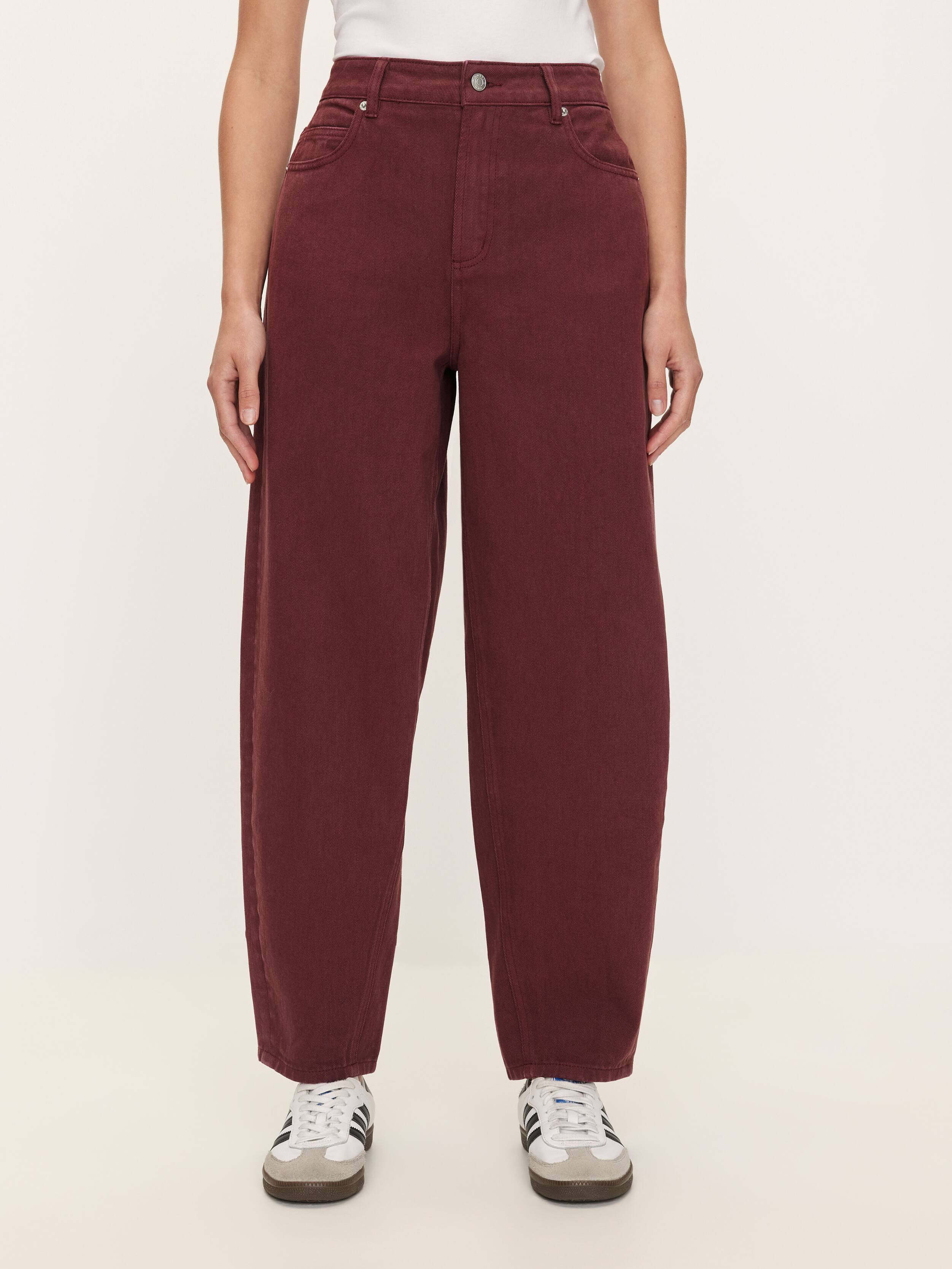 Jade Barrel Leg Jean