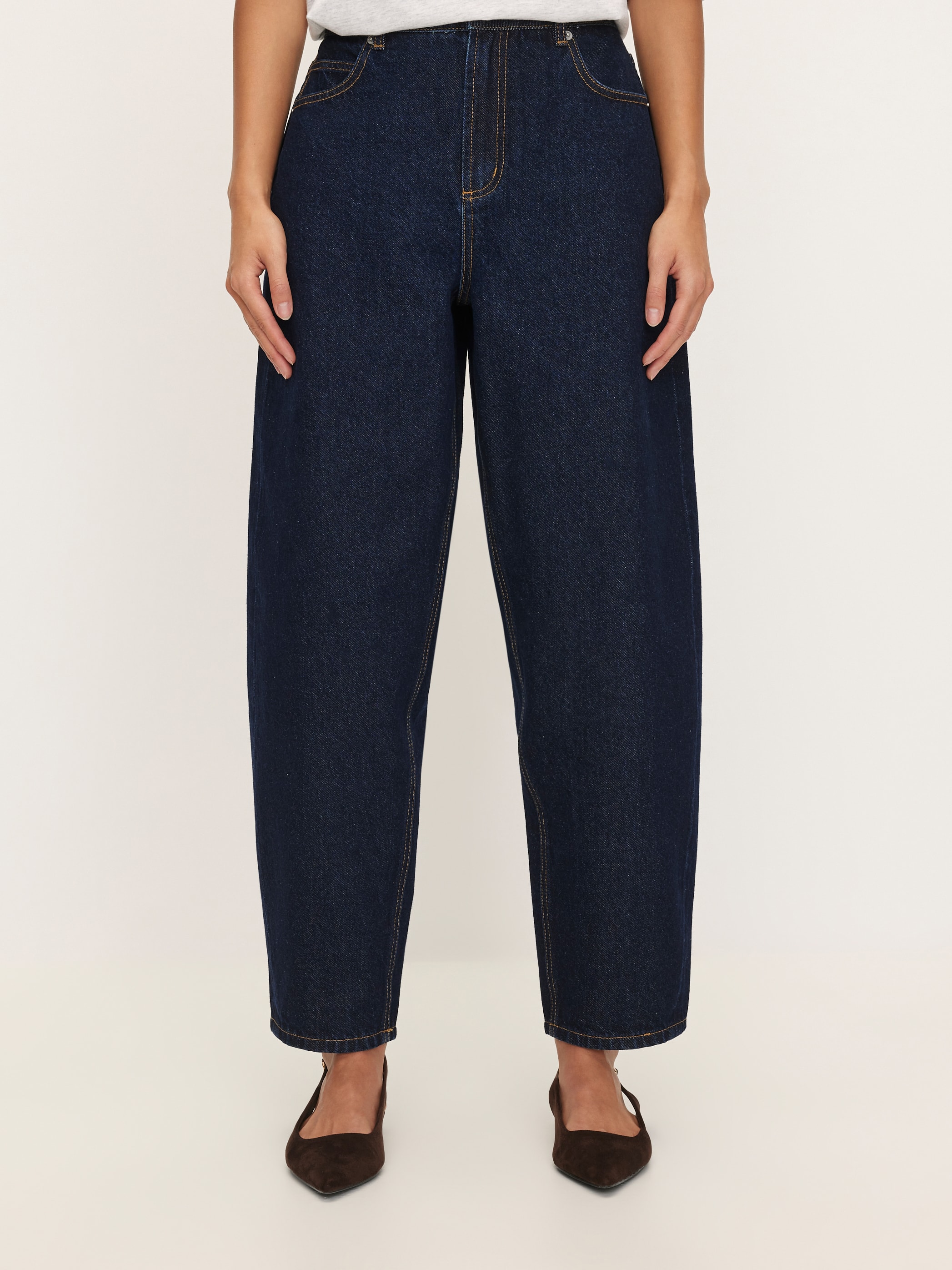 Jade Barrel Leg Jean