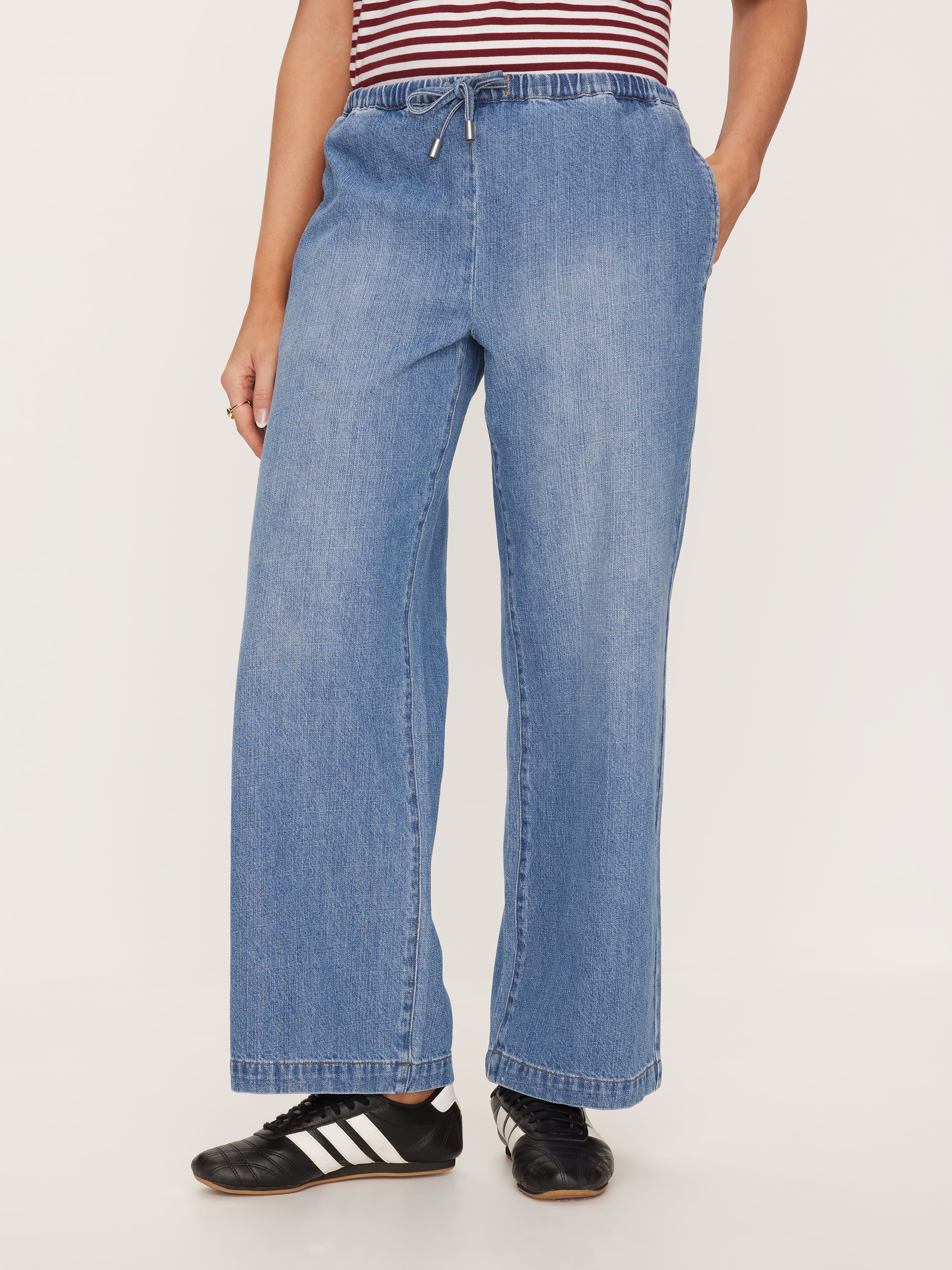 Ryann Elastic Waist Jean