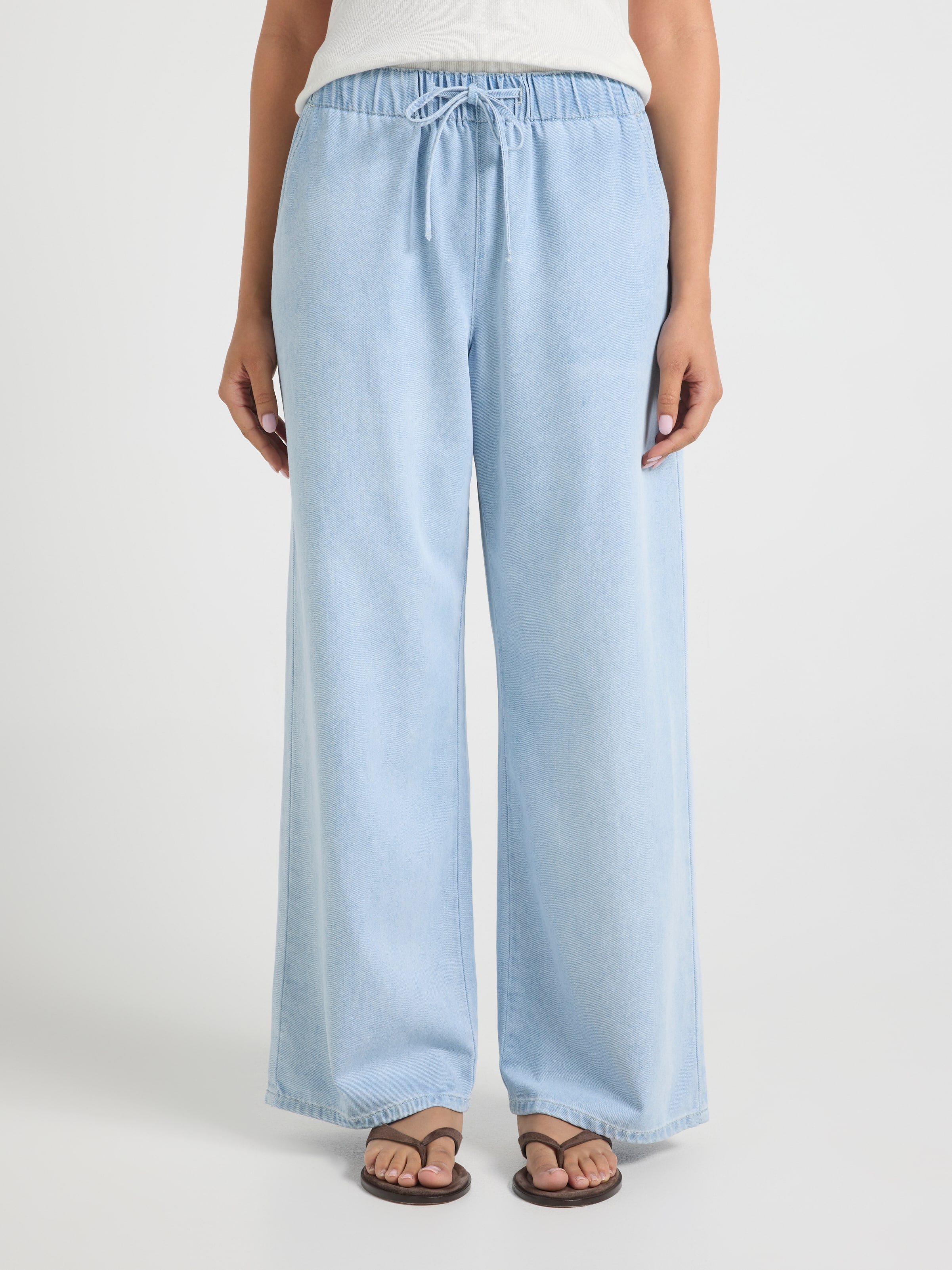 Callie Soft Touch Elastic Jean