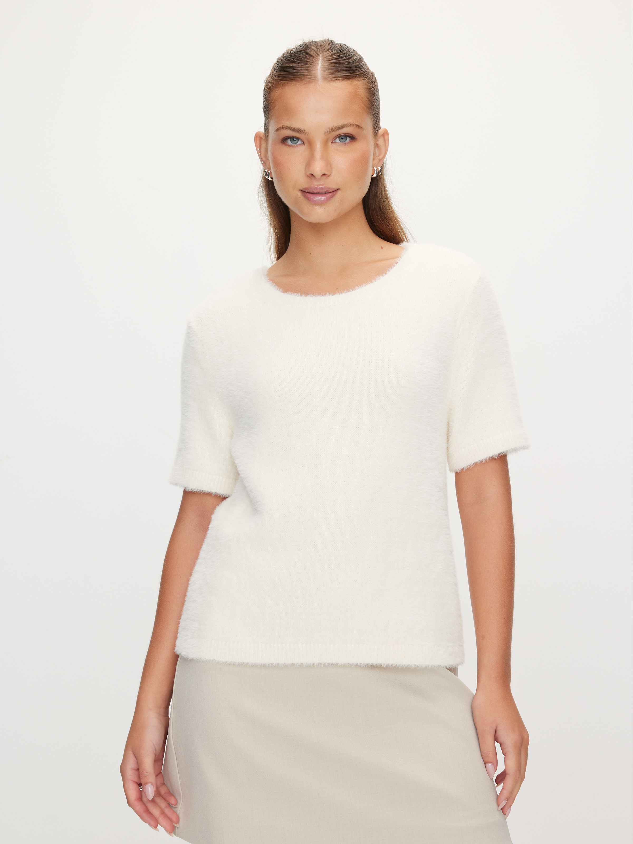 Aspen Feather Short Sleeve Knit