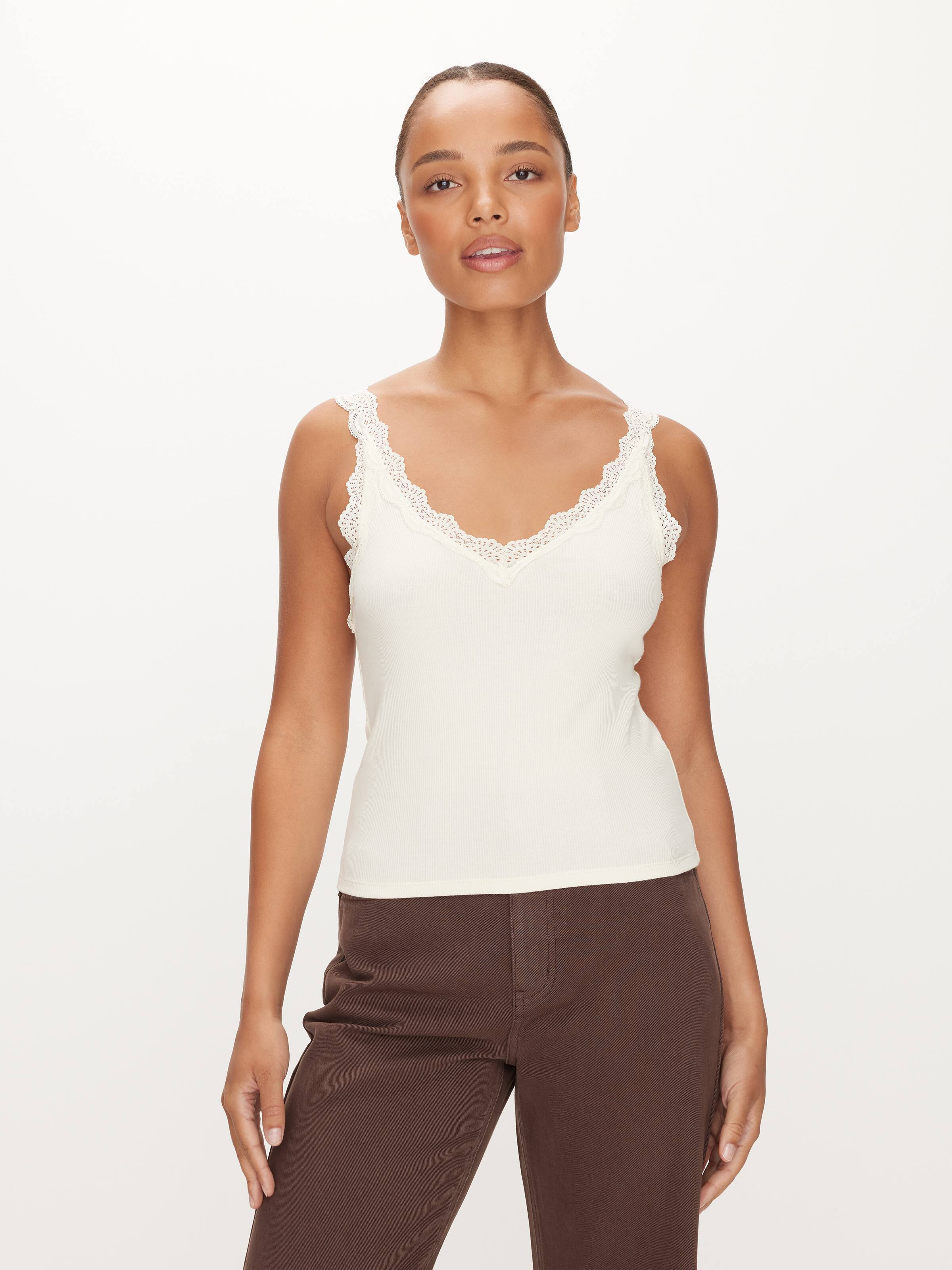 Giselle Lace V-Neck Tank