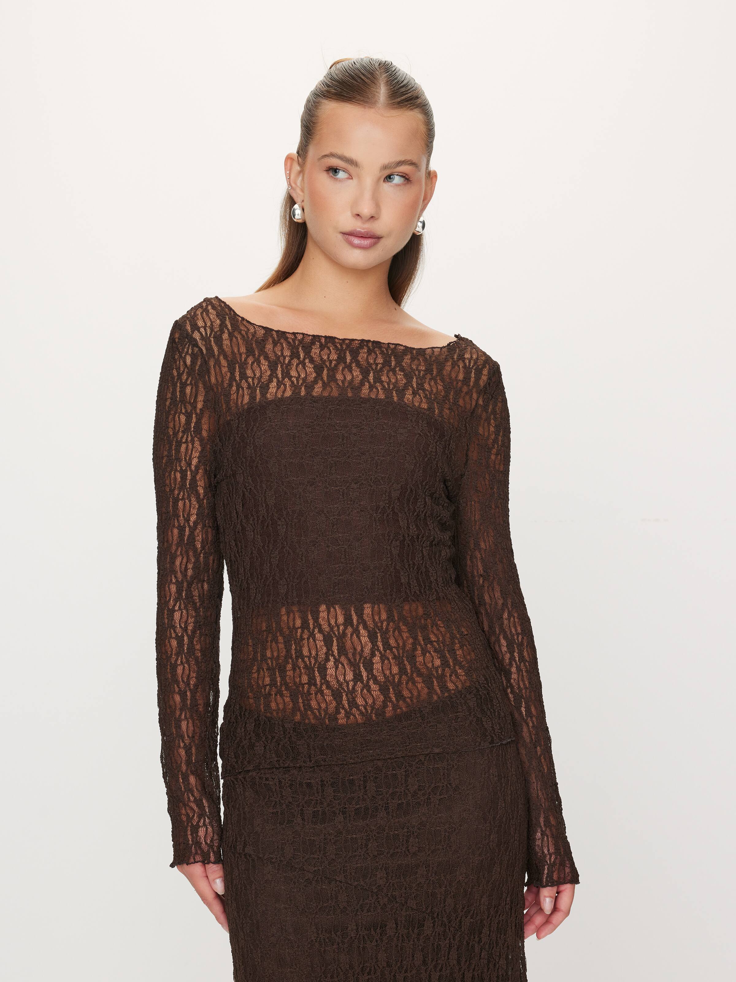 Isla Long Sleeve Lace Top