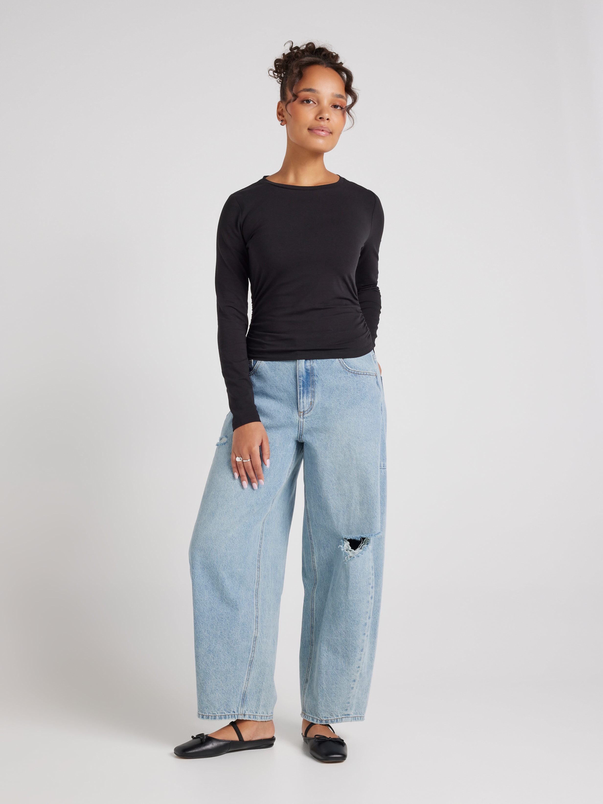 Crop Rouched Long Sleeve Top