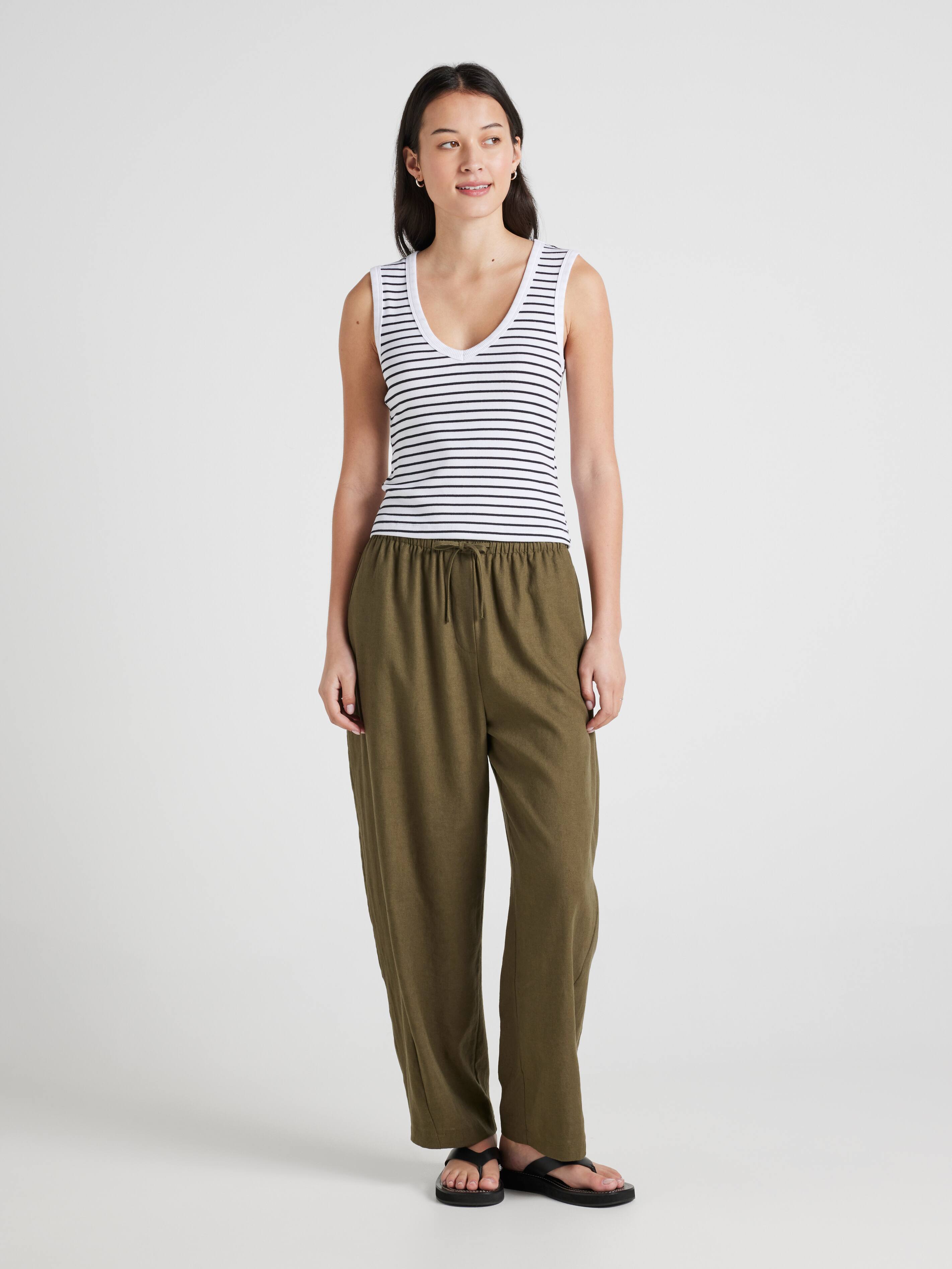 Pippa V-Neck Rib Tank