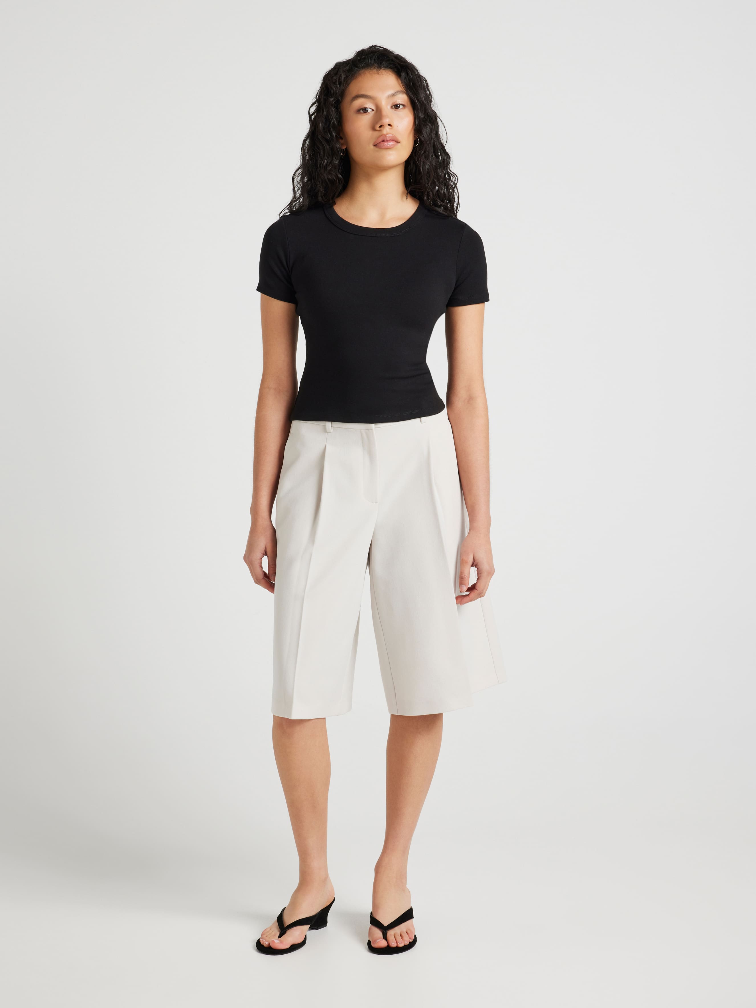 Sydney Bermuda Short