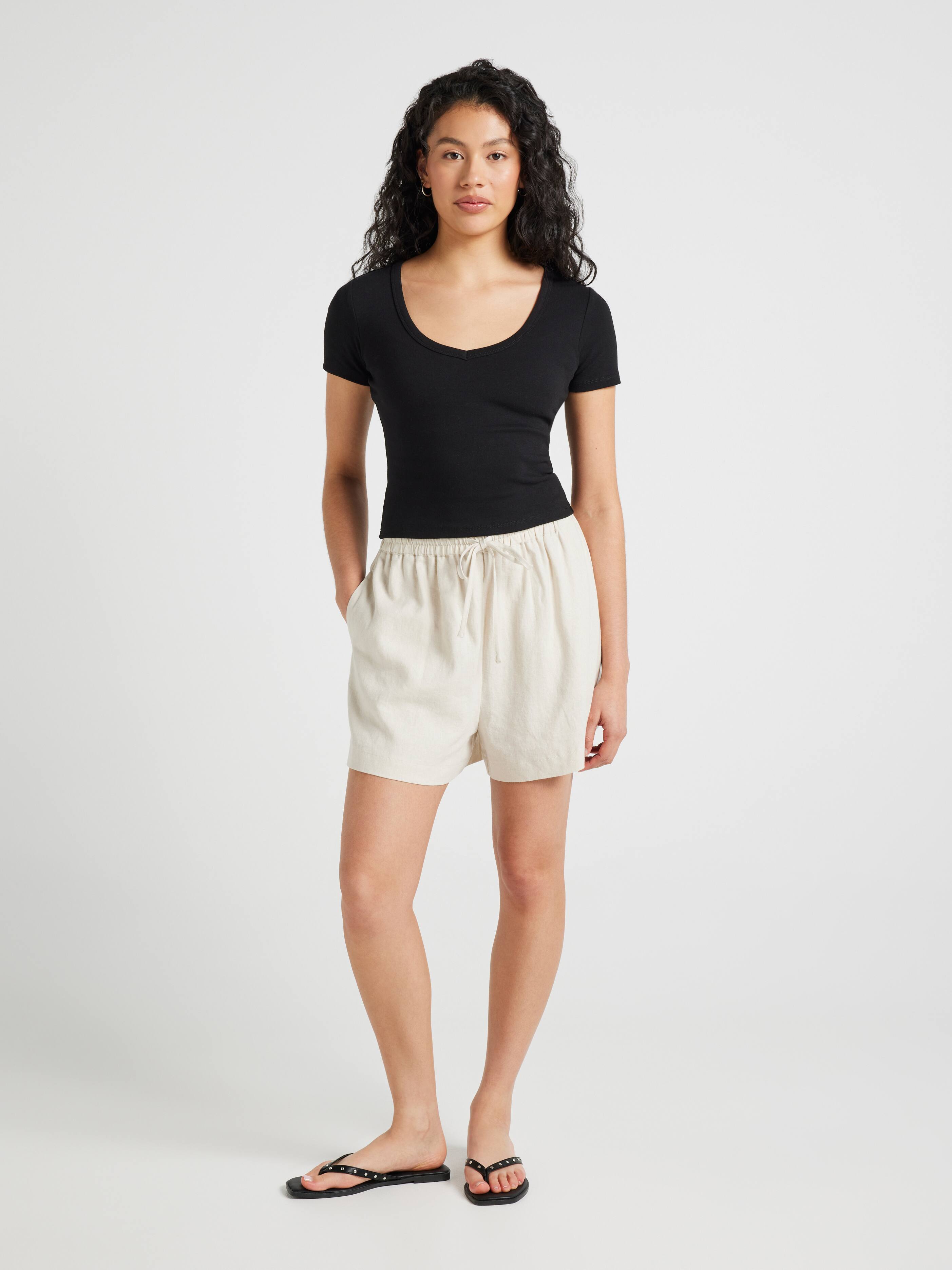 Cleo Tie Front Short