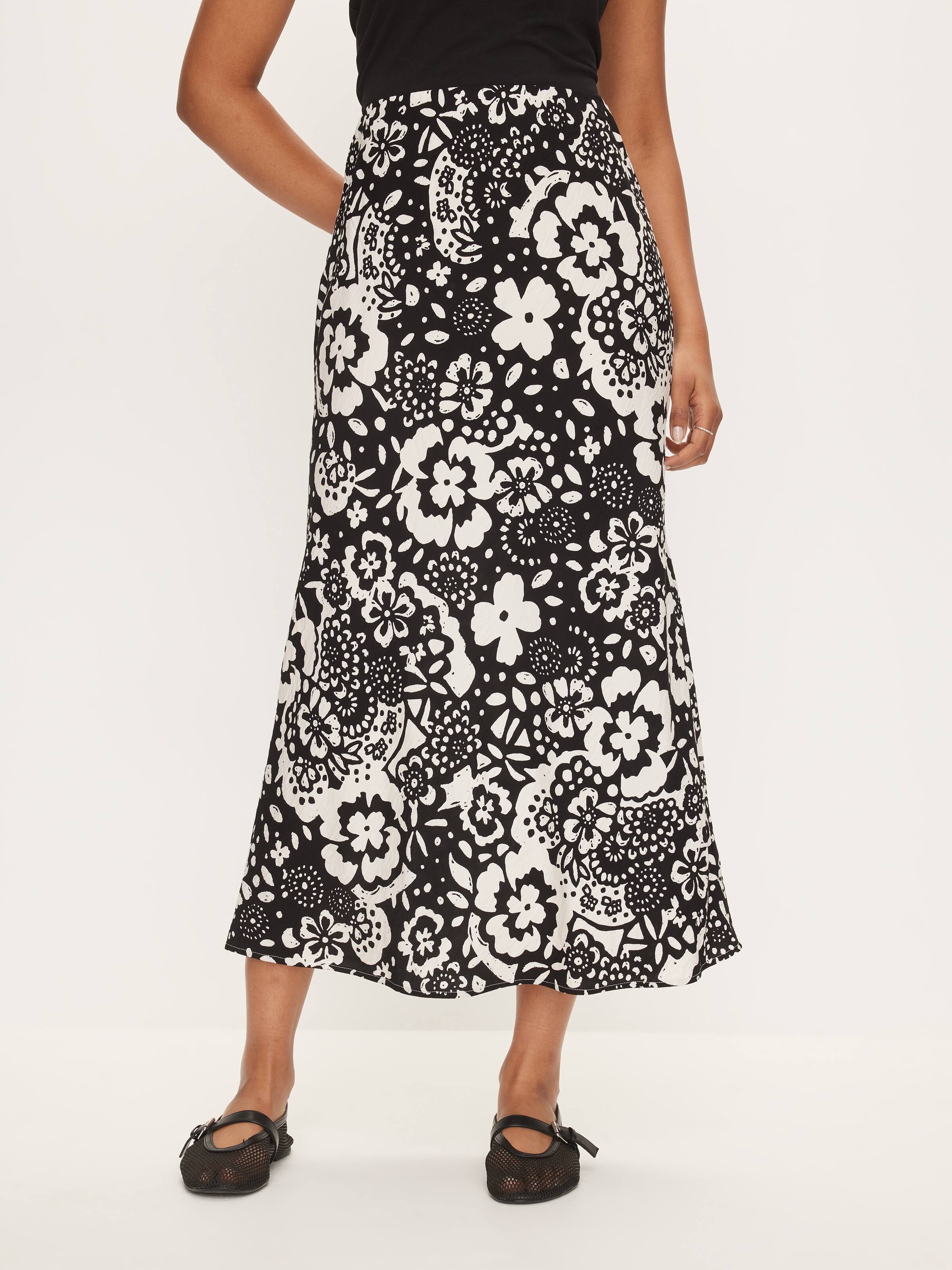 Victoria Slip Skirt
