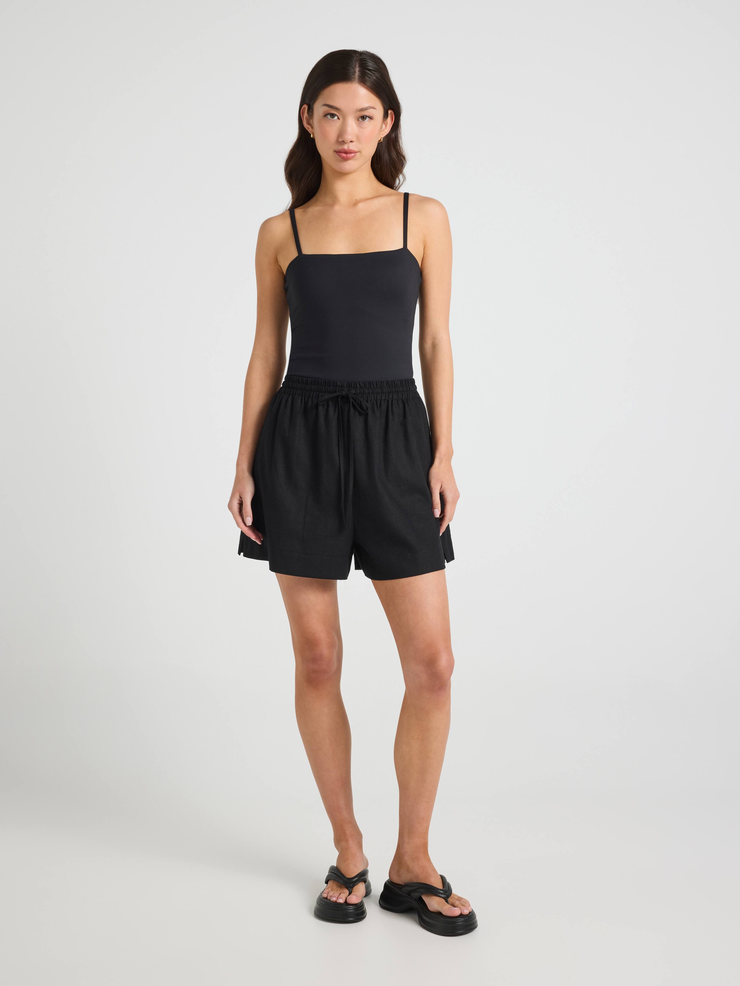 Cleo Tie Front Short