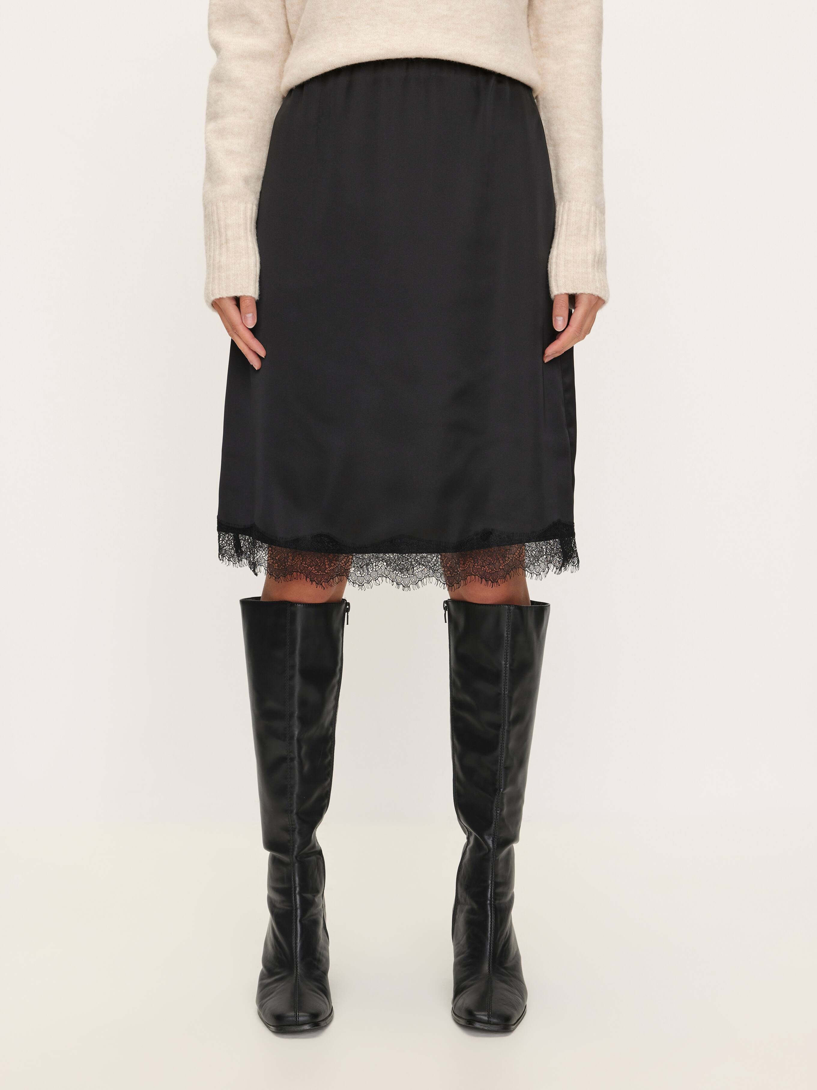 Luna Lace Trim Skirt