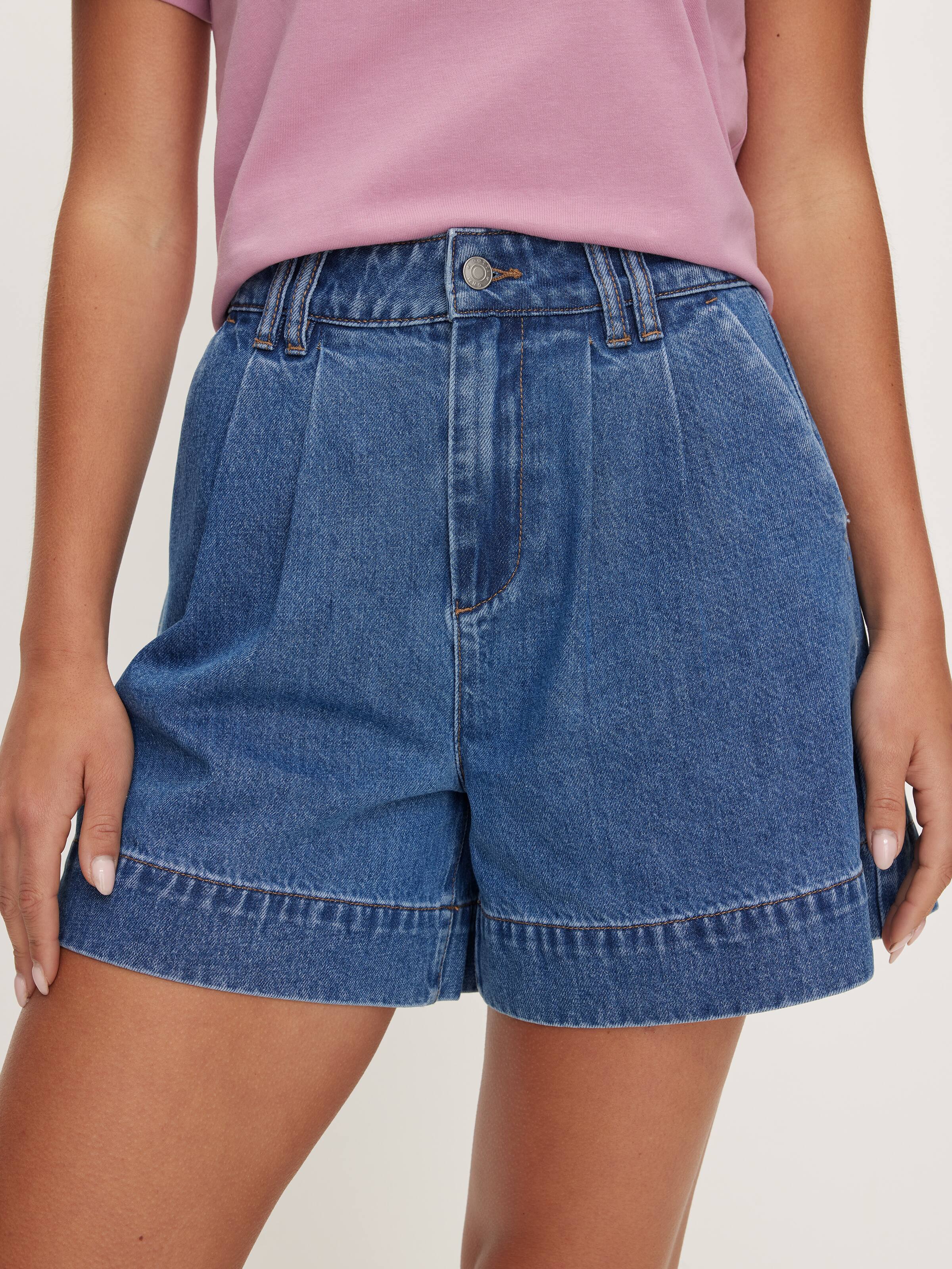 Gracie Pleat Front Bdenim Short