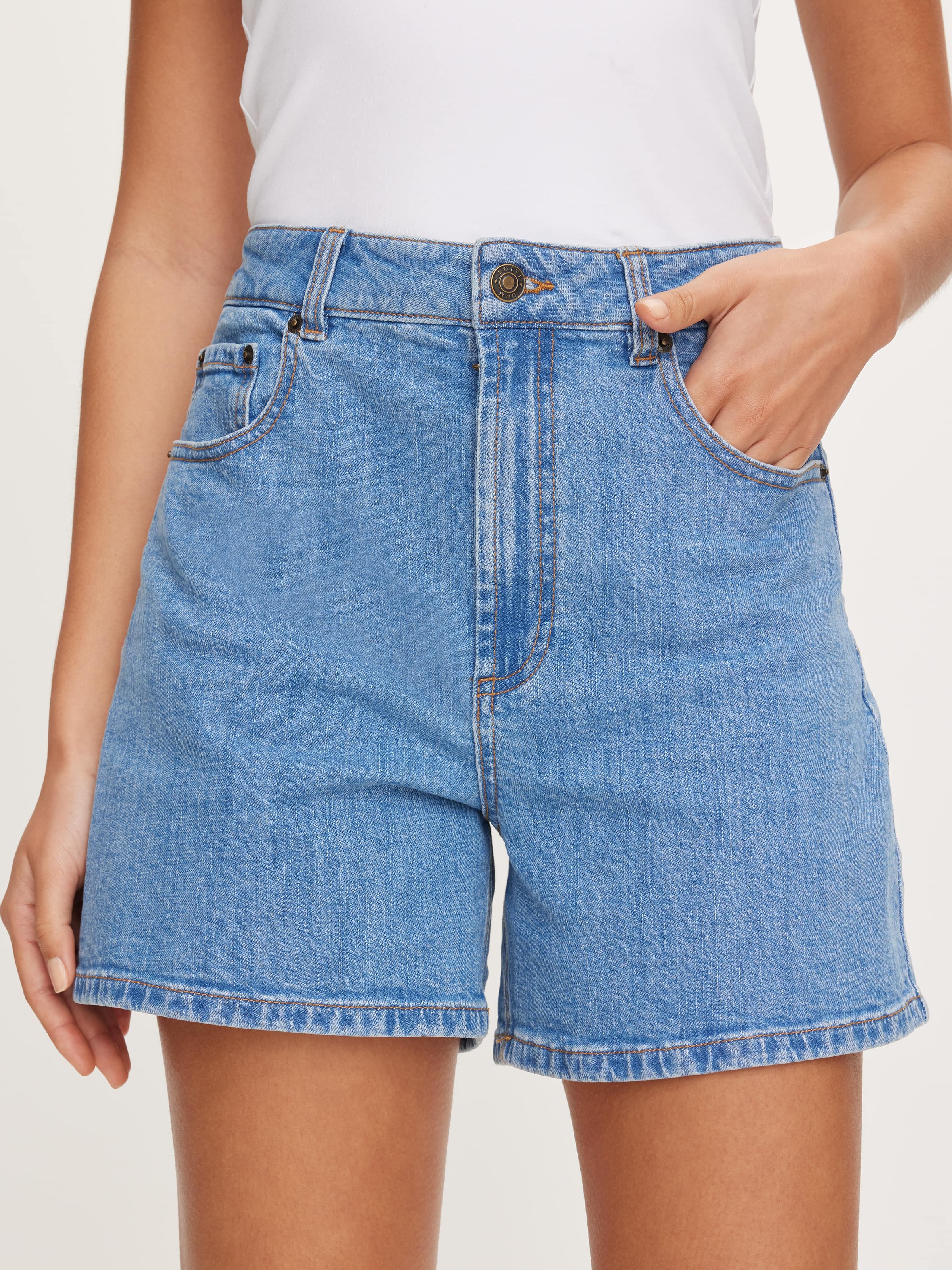 Addison Aline Short