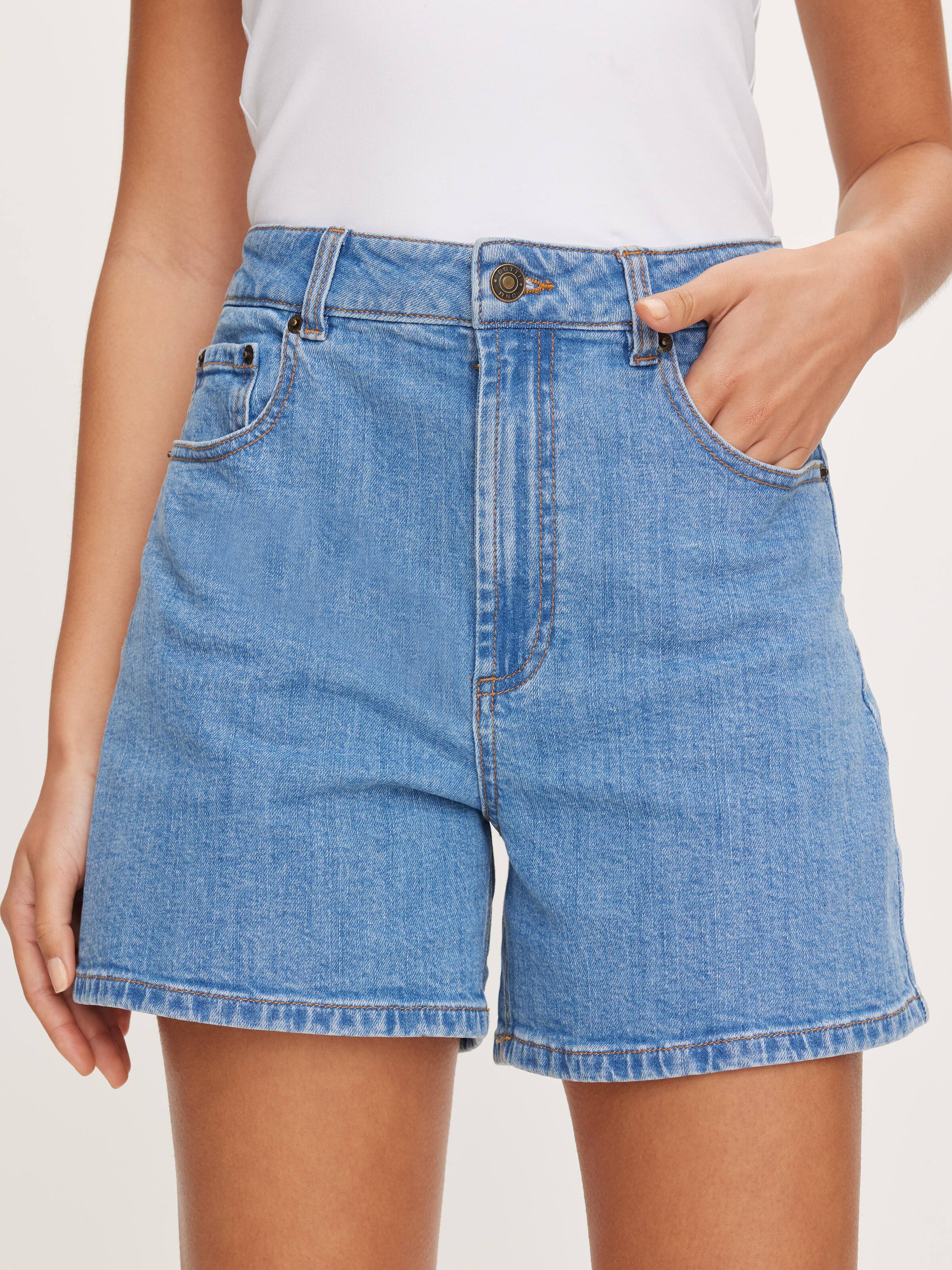 Addison Aline Short