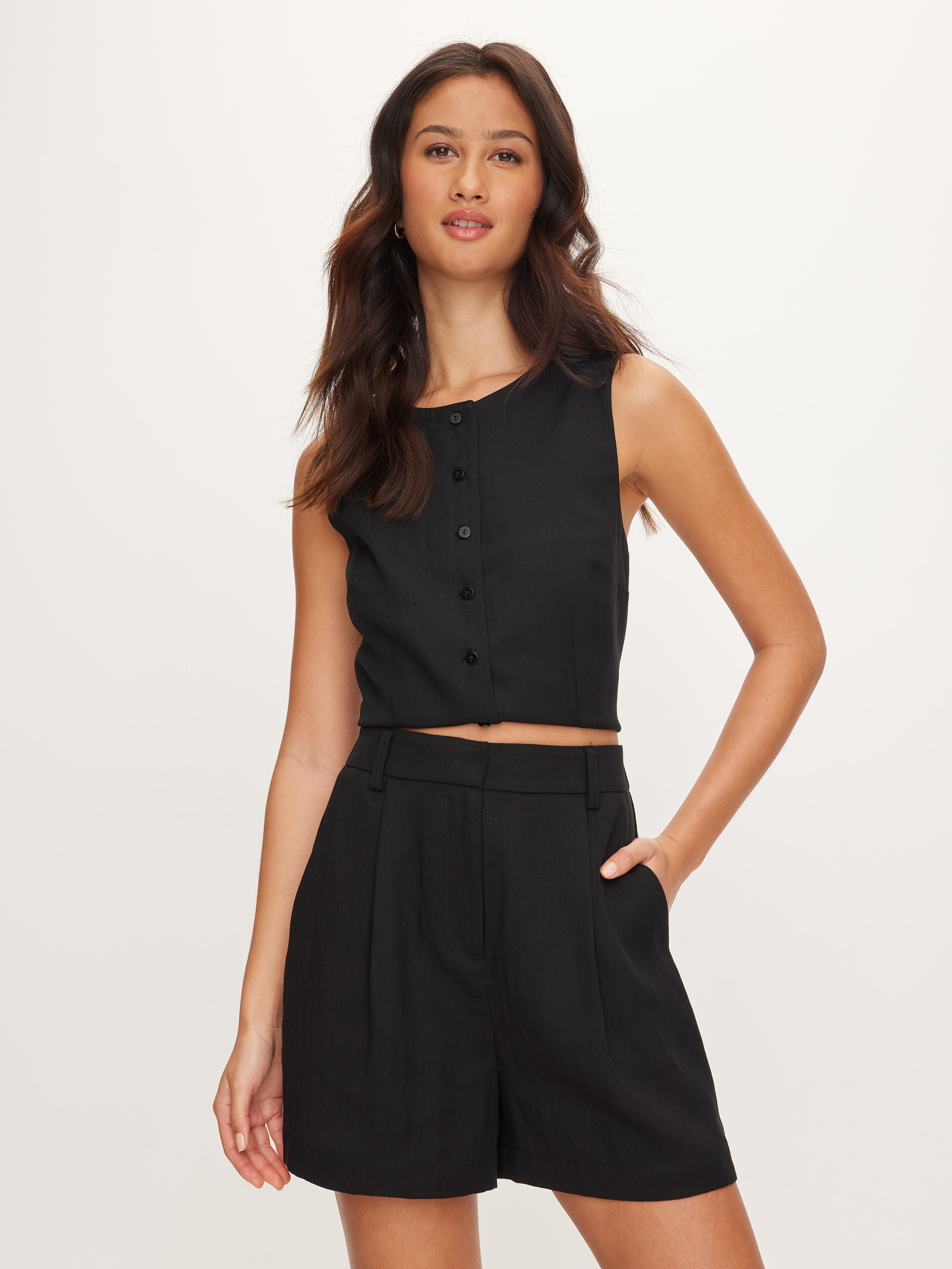 Cheska Tailored Short