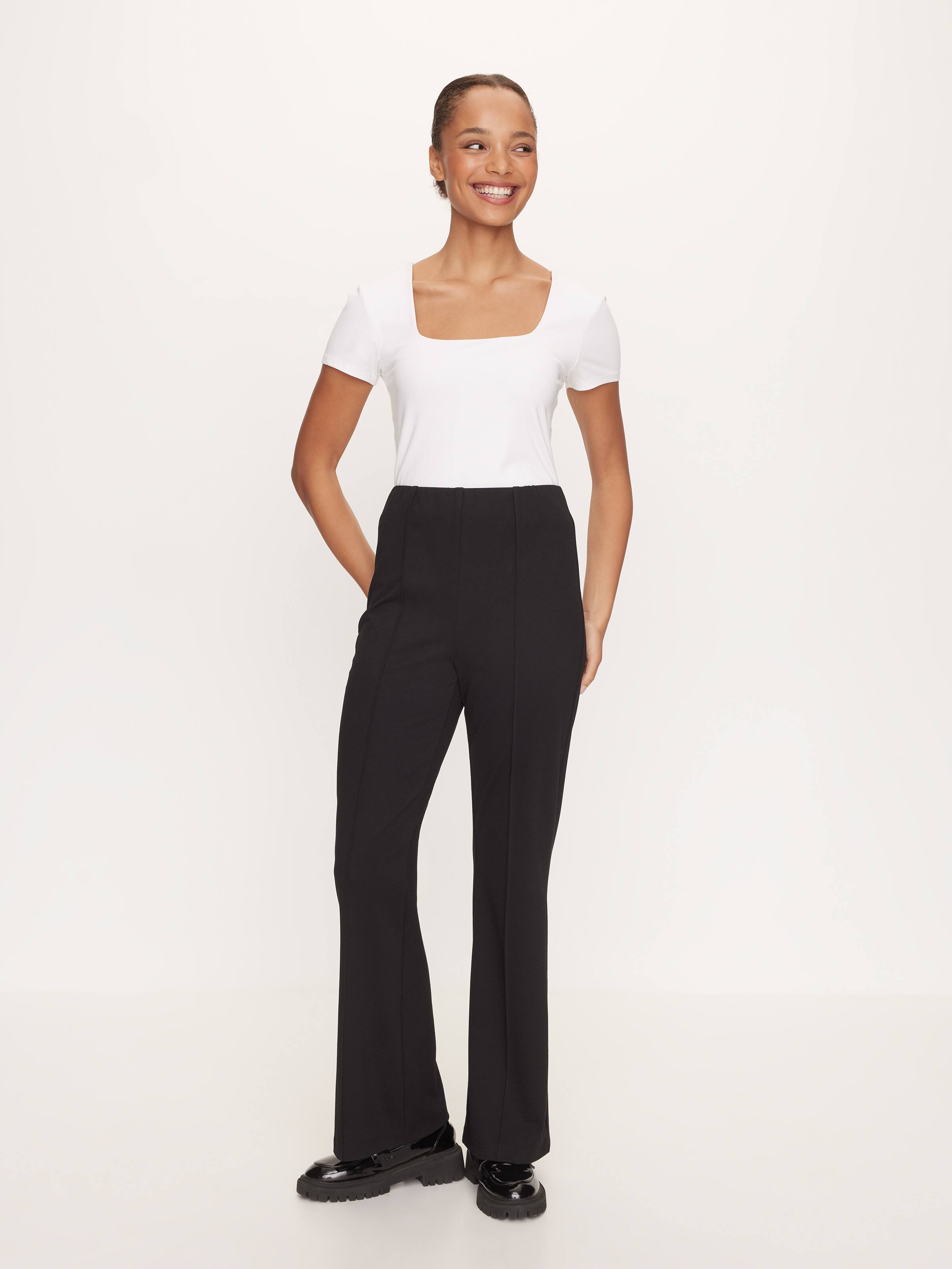 Flare Knit Leg Pants