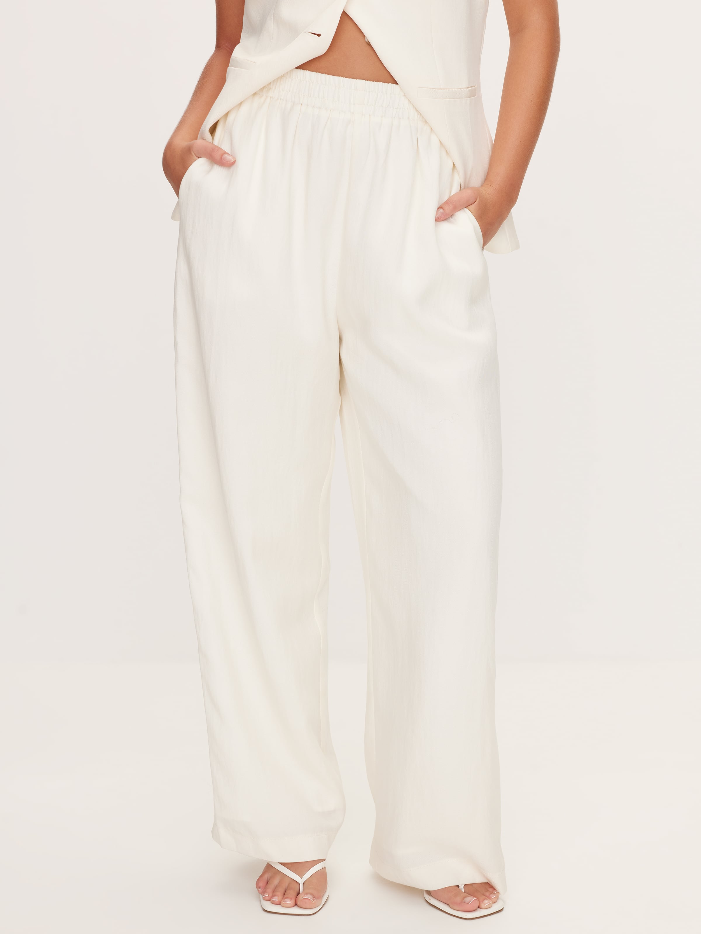 Camellia Pull On Pant