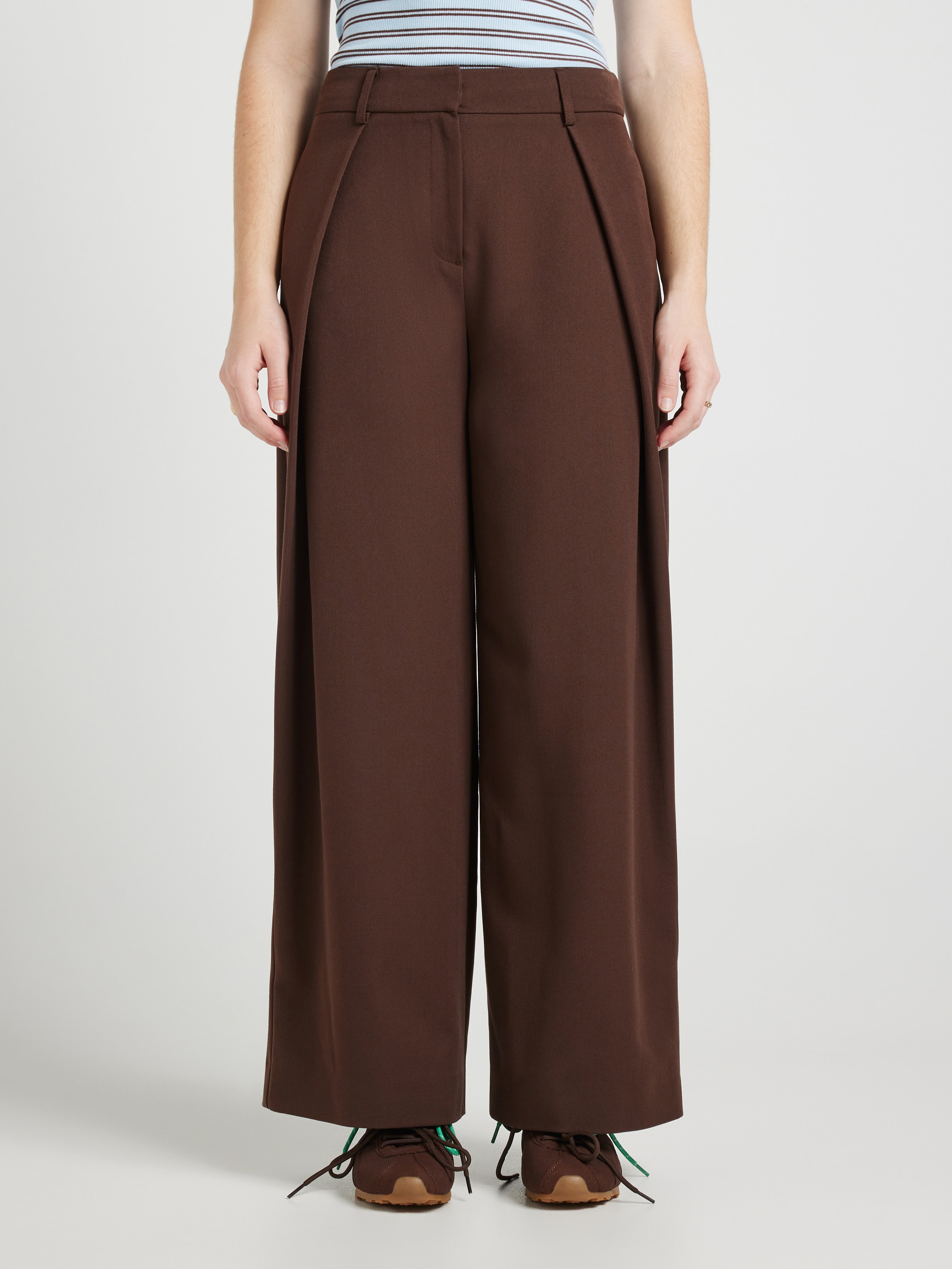 Winona Envelope Pleated Pant