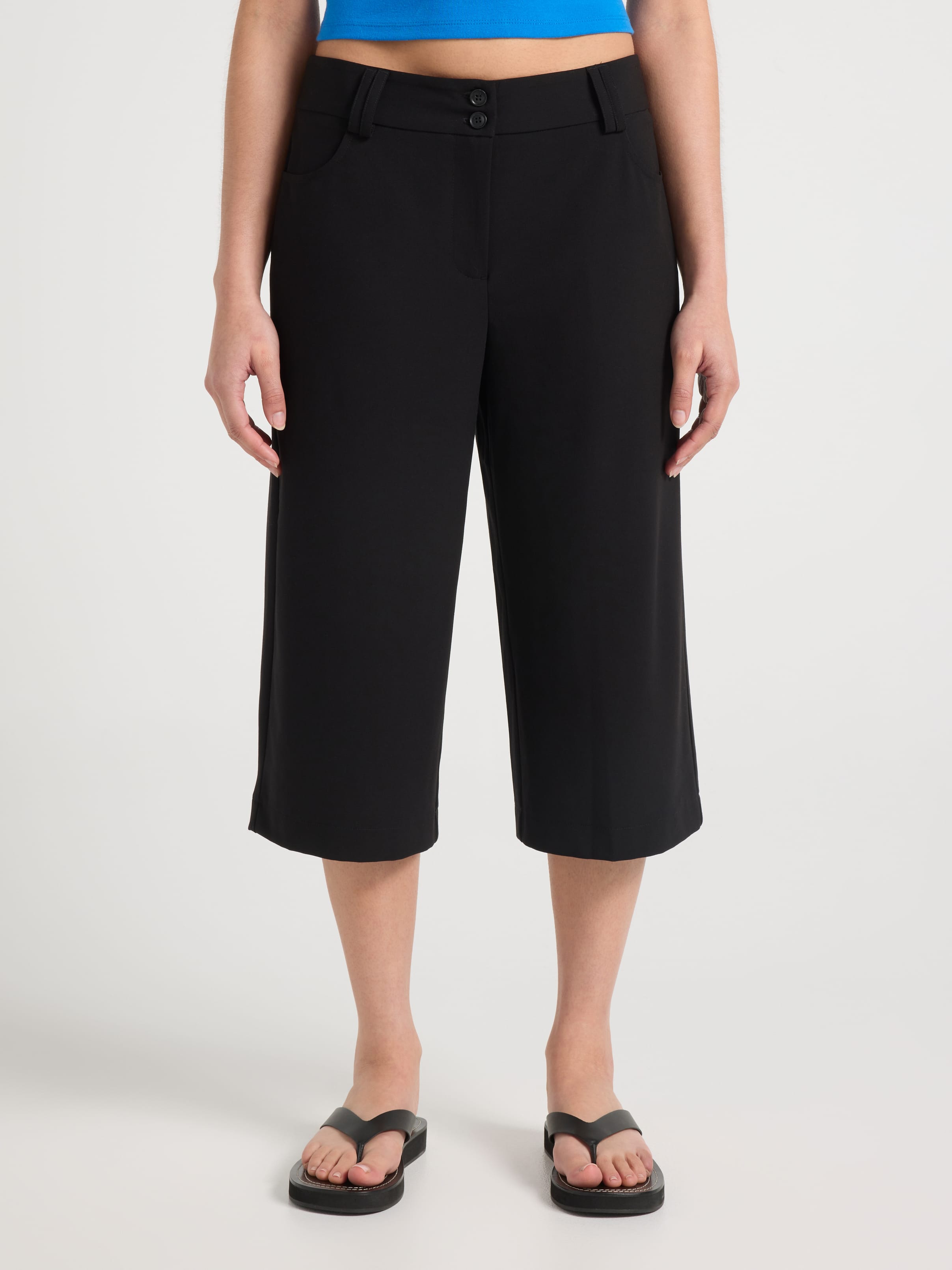 Cove Straight Leg Capri